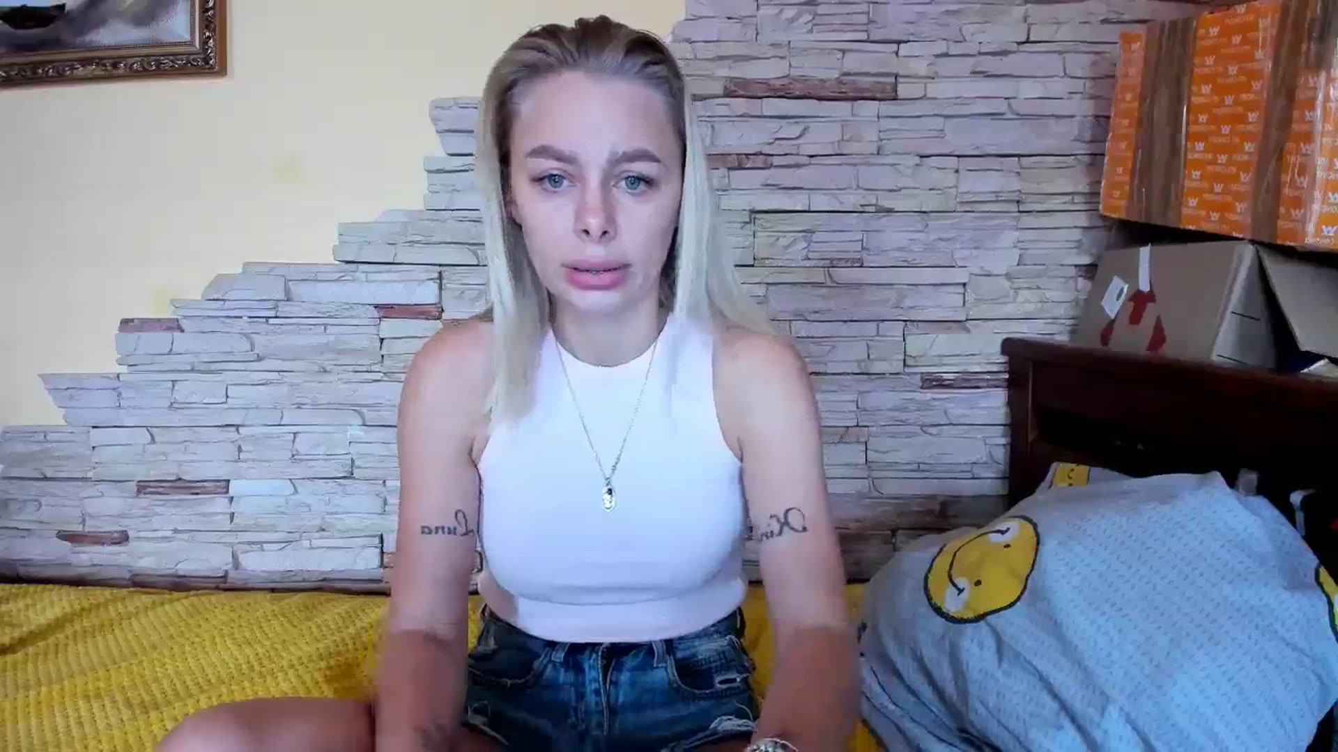 Gallery image thumbnail from YourPupsik's myfreecams stream on, 11/25/2023, 10:01 image 12 of 20