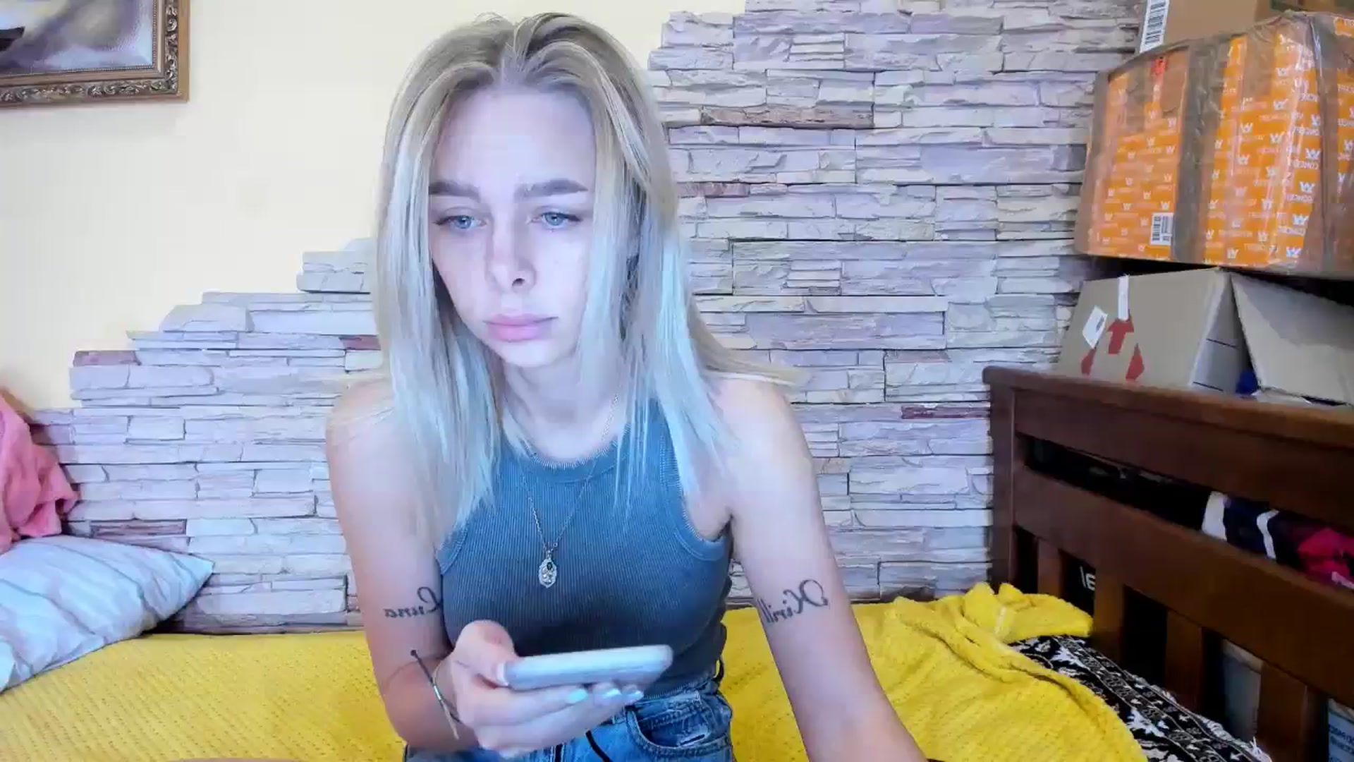 Gallery image thumbnail from YourPupsik's myfreecams stream on, 12/07/2023, 12:04 image 7 of 20