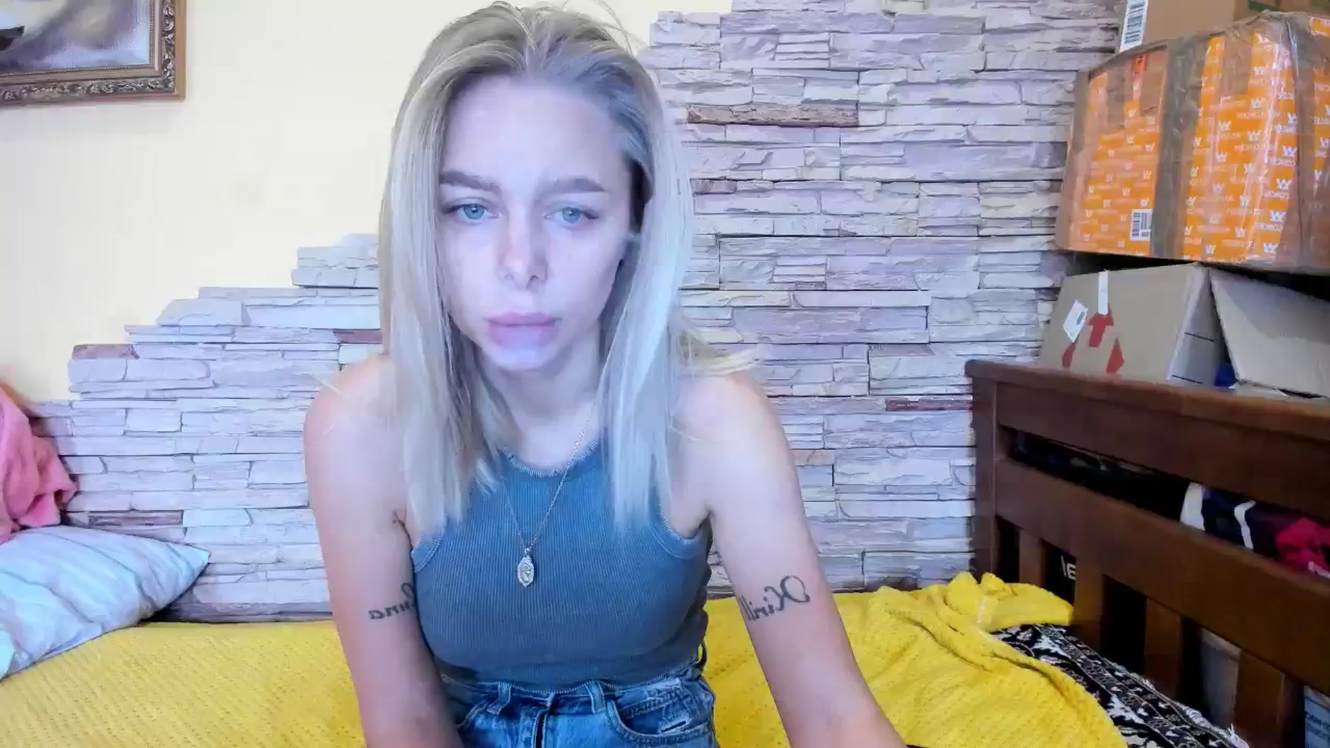 Gallery image thumbnail from YourPupsik's myfreecams stream on, 12/07/2023, 12:04 image 15 of 20