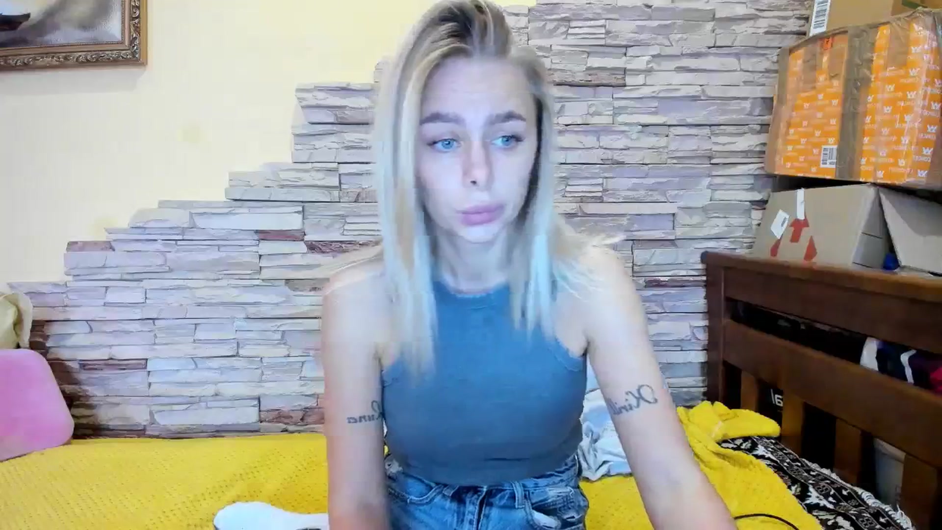 Gallery image thumbnail from YourPupsik's myfreecams stream on, 12/07/2023, 13:45 image 7 of 20