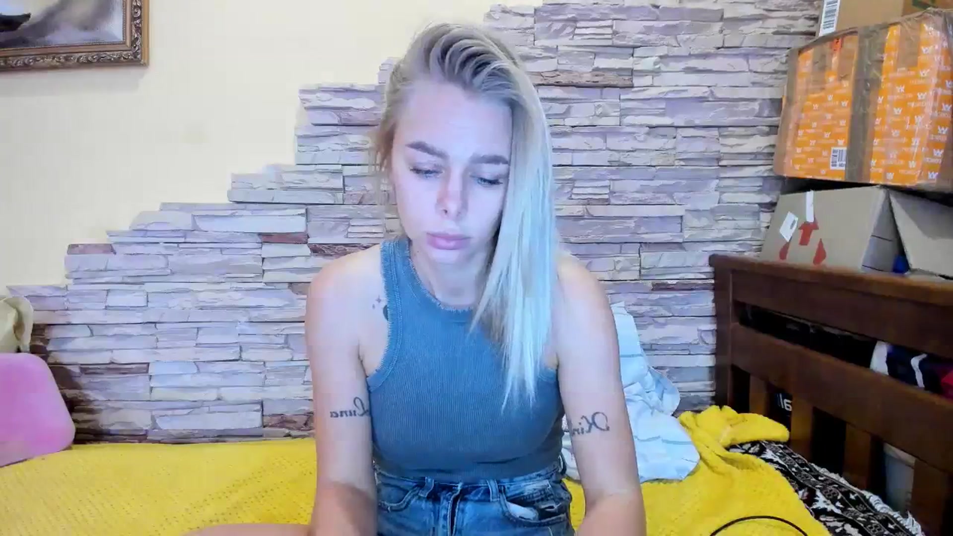 Gallery image thumbnail from YourPupsik's myfreecams stream on, 12/07/2023, 13:45 image 11 of 20