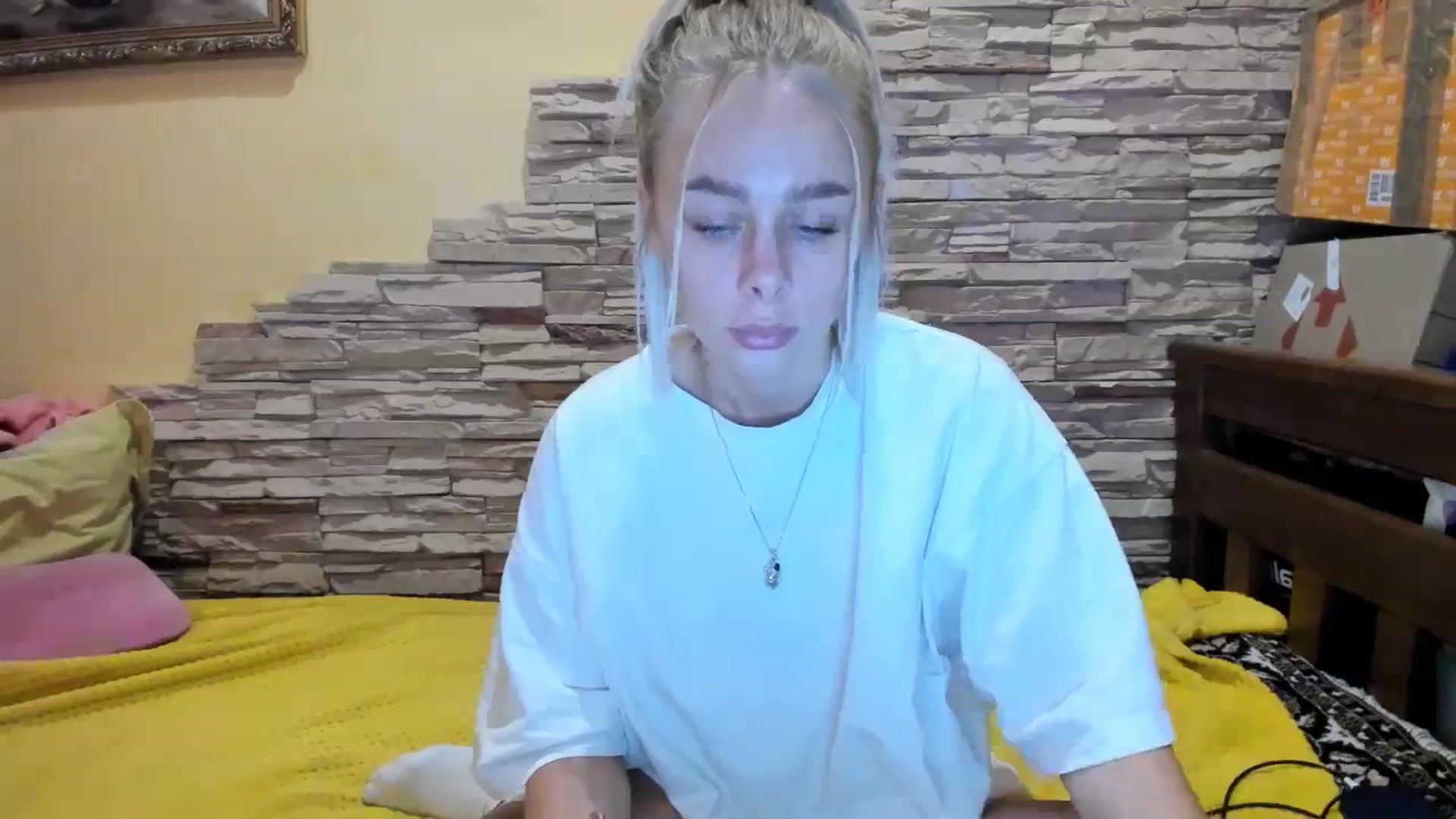Gallery image thumbnail from YourPupsik's myfreecams stream on, 12/07/2023, 19:24 image 14 of 20