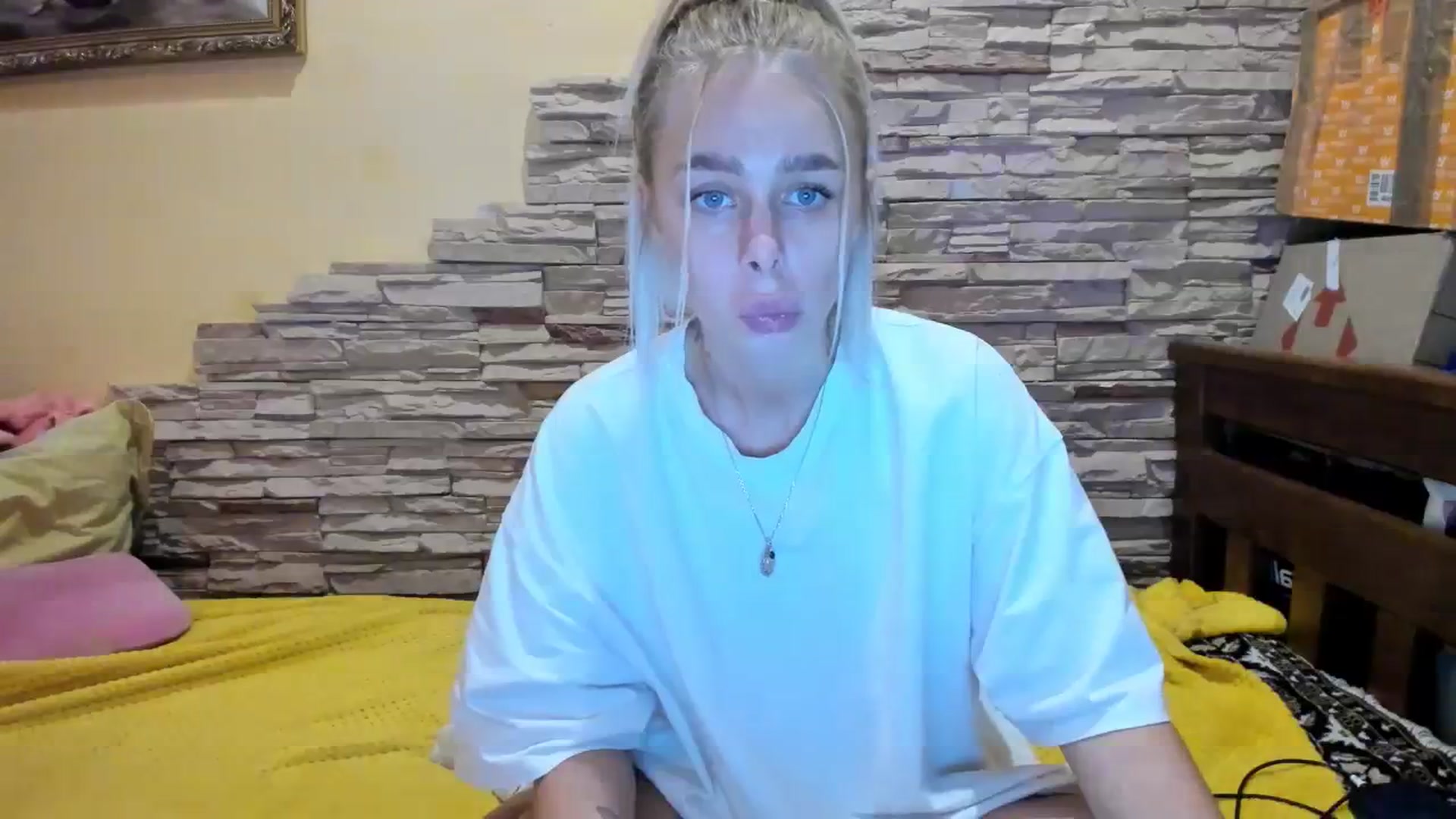 Gallery image thumbnail from YourPupsik's myfreecams stream on, 12/07/2023, 19:24 image 12 of 20
