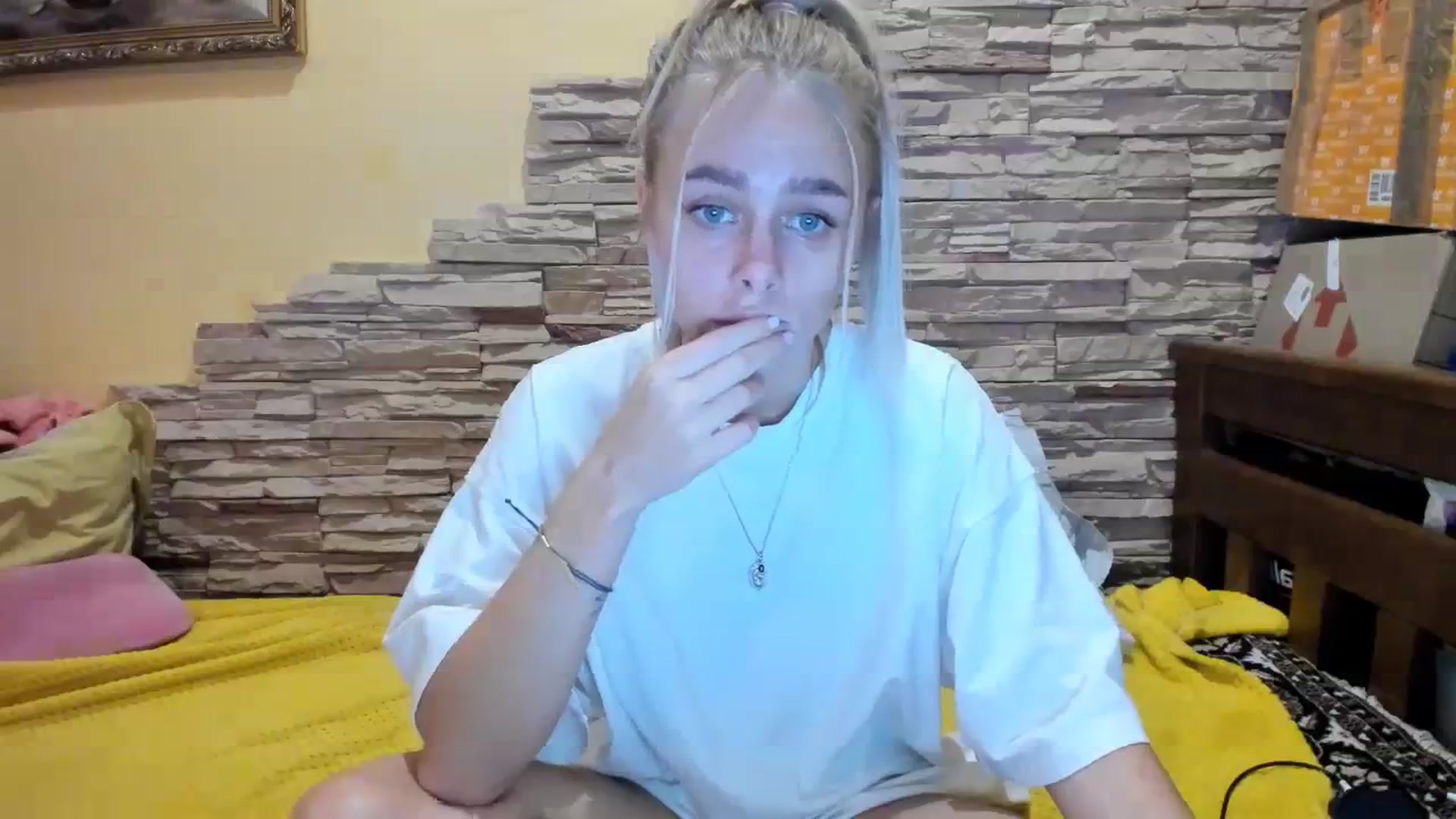 Gallery image thumbnail from YourPupsik's myfreecams stream on, 12/07/2023, 19:24 image 20 of 20