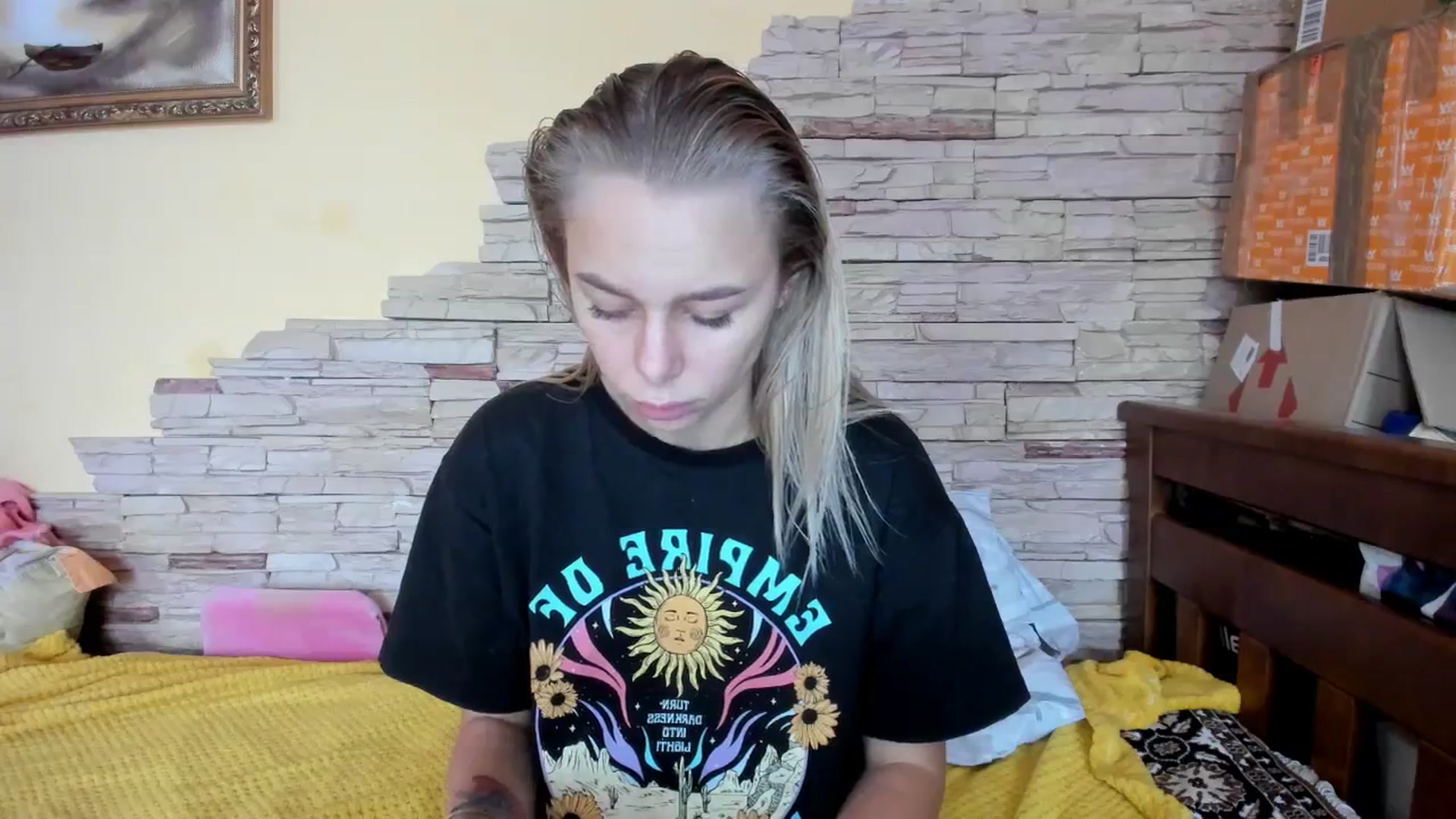 Gallery image thumbnail from YourPupsik's myfreecams stream on, 12/08/2023, 11:21 image 18 of 20