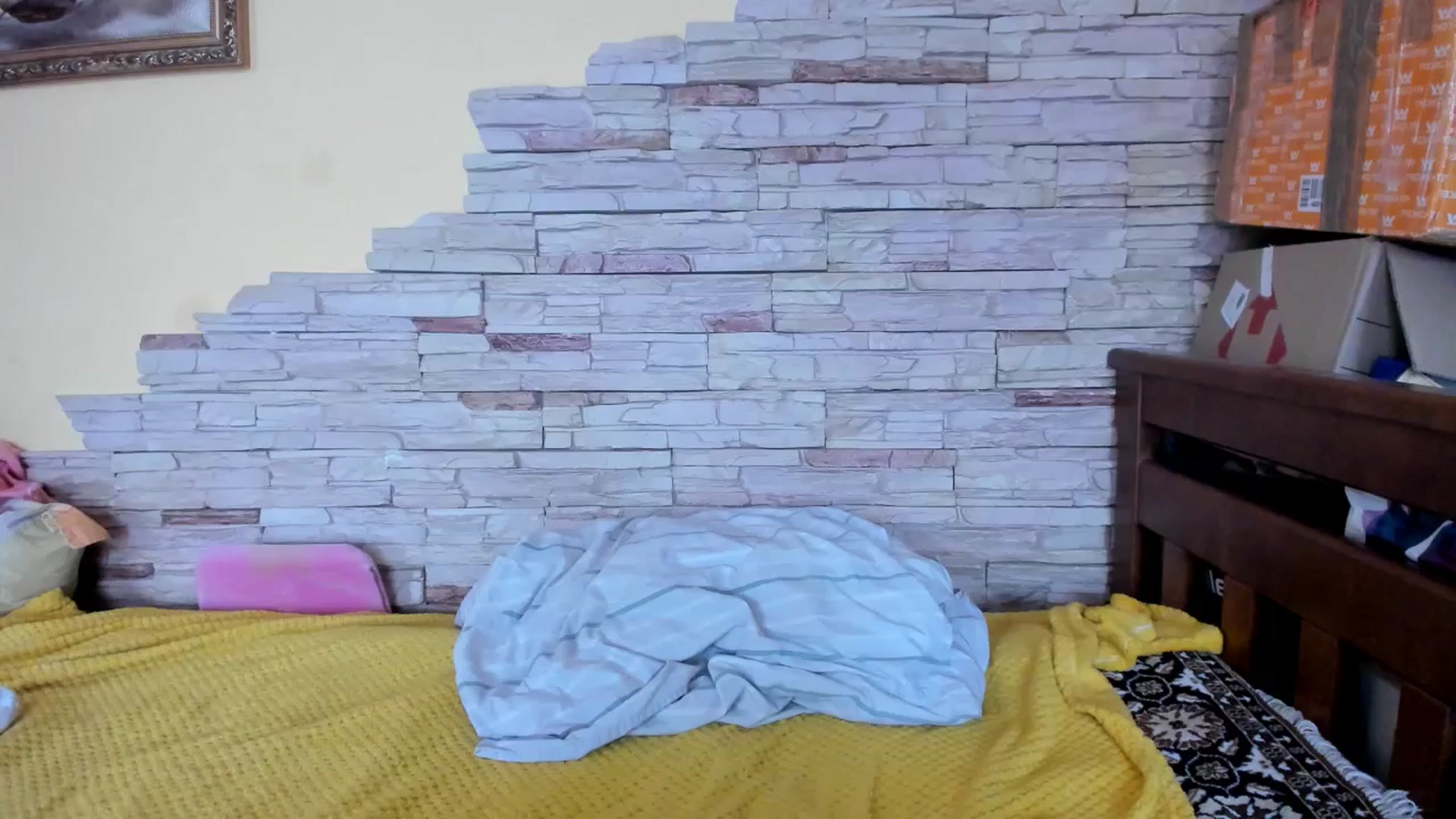 Gallery image thumbnail from YourPupsik's myfreecams stream on, 12/08/2023, 12:10 image 14 of 20
