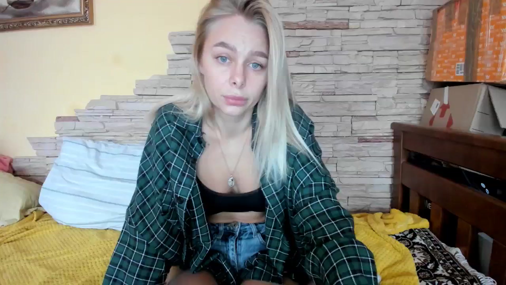 Gallery image thumbnail from YourPupsik's myfreecams stream on, 12/09/2023, 12:43 image 10 of 20