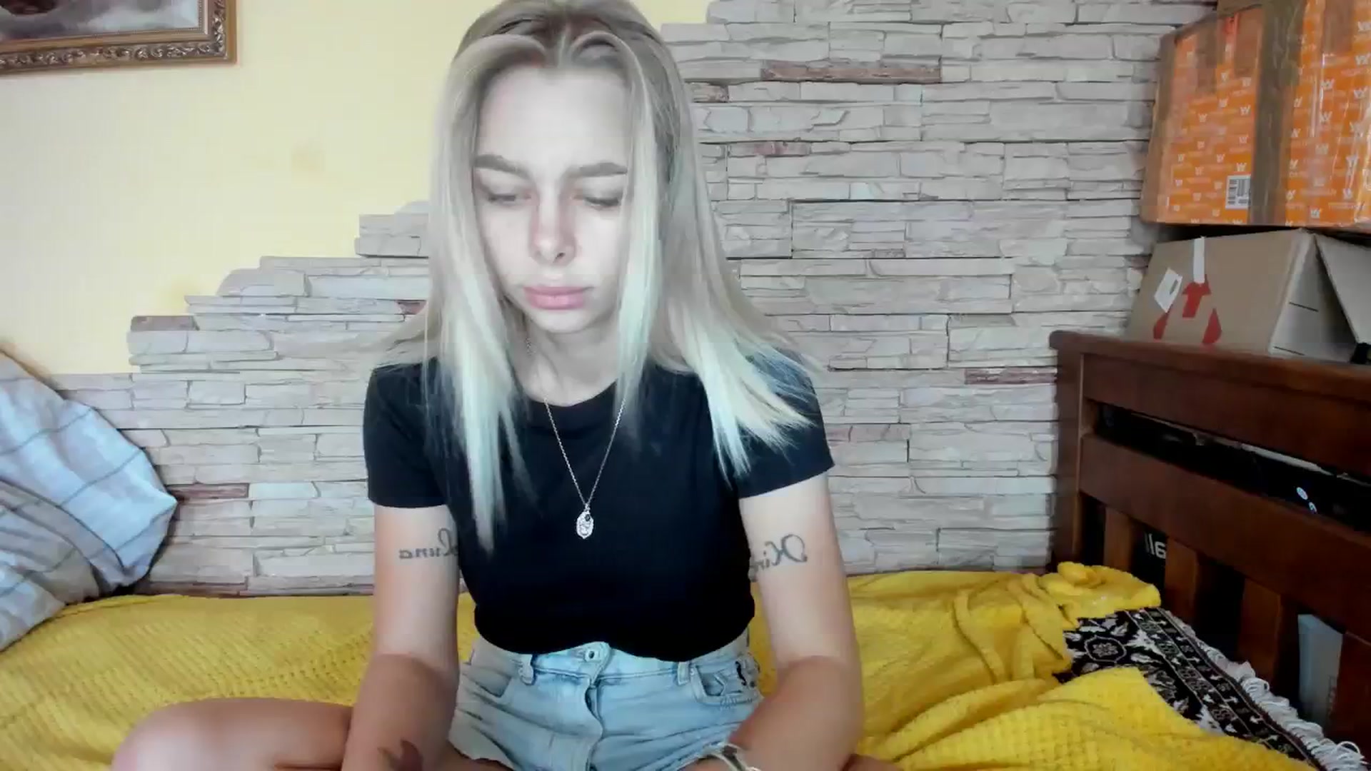 Gallery image thumbnail from YourPupsik's myfreecams stream on, 12/10/2023, 11:50 image 1 of 20