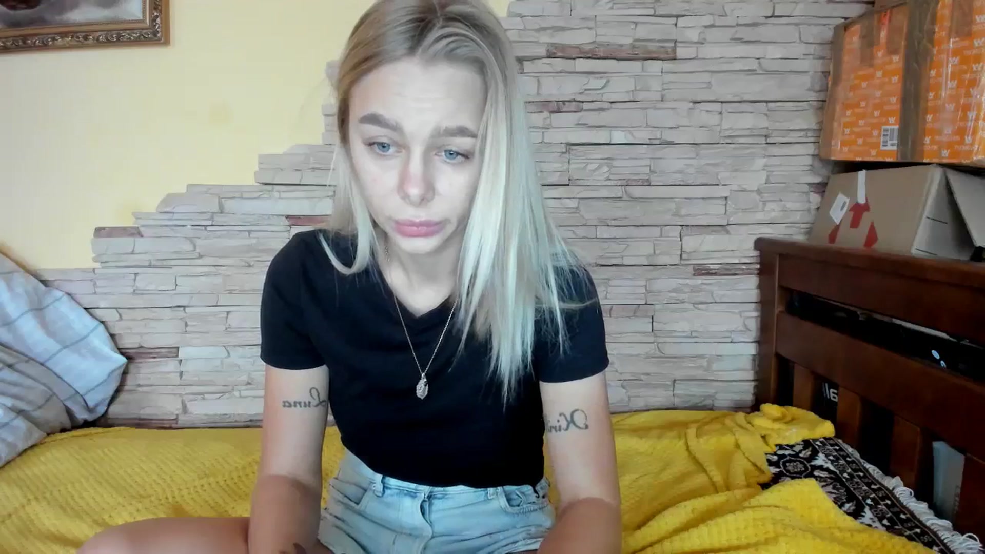Gallery image thumbnail from YourPupsik's myfreecams stream on, 12/10/2023, 11:50 image 11 of 20