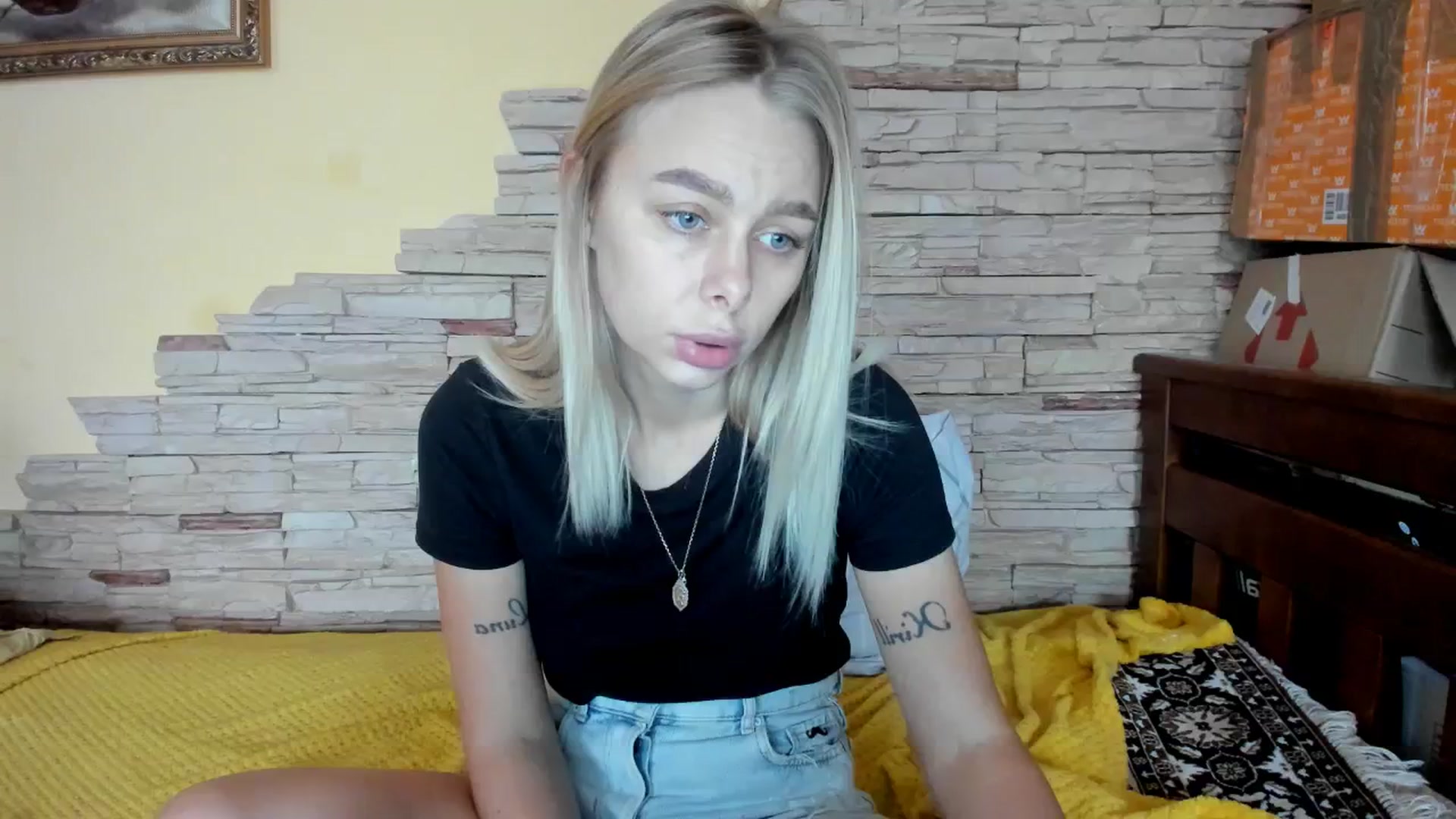 Gallery image thumbnail from YourPupsik's myfreecams stream on, 12/10/2023, 12:43 image 5 of 20