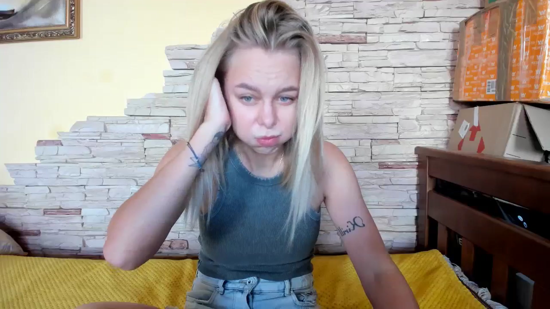 Gallery image thumbnail from YourPupsik's myfreecams stream on, 12/11/2023, 09:31 image 9 of 20
