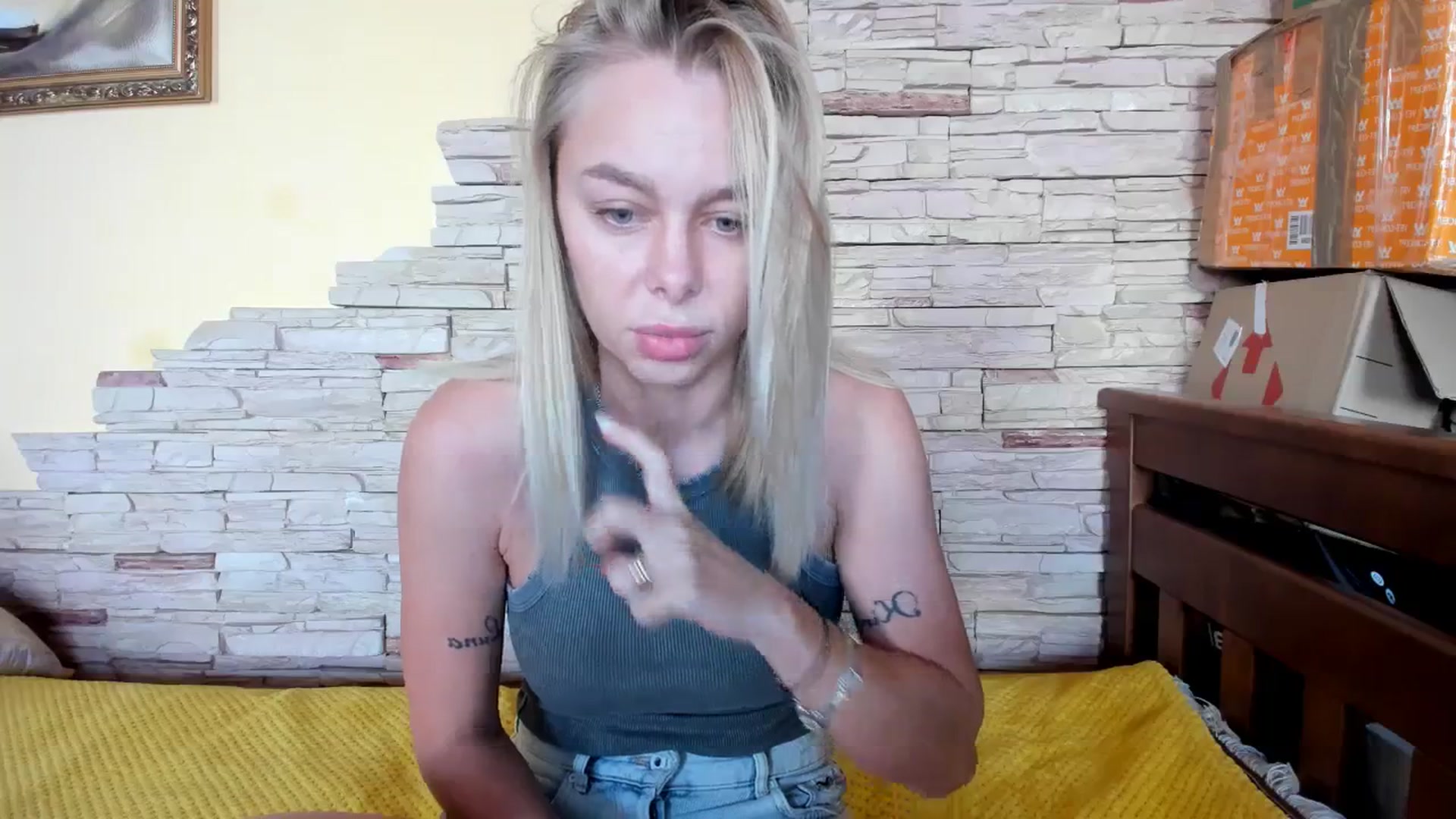 Gallery image thumbnail from YourPupsik's myfreecams stream on, 12/11/2023, 09:31 image 7 of 20
