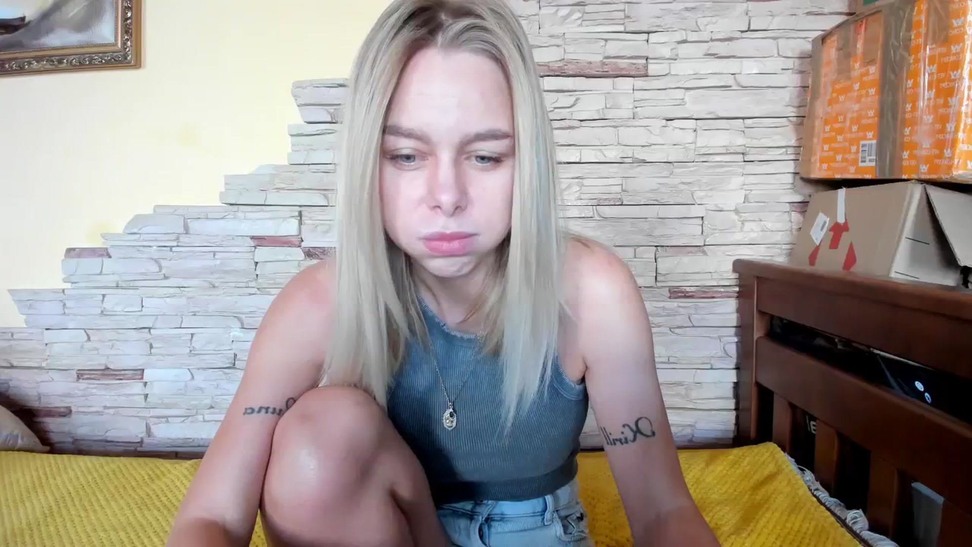 Gallery image thumbnail from YourPupsik's myfreecams stream on, 12/11/2023, 09:31 image 1 of 20