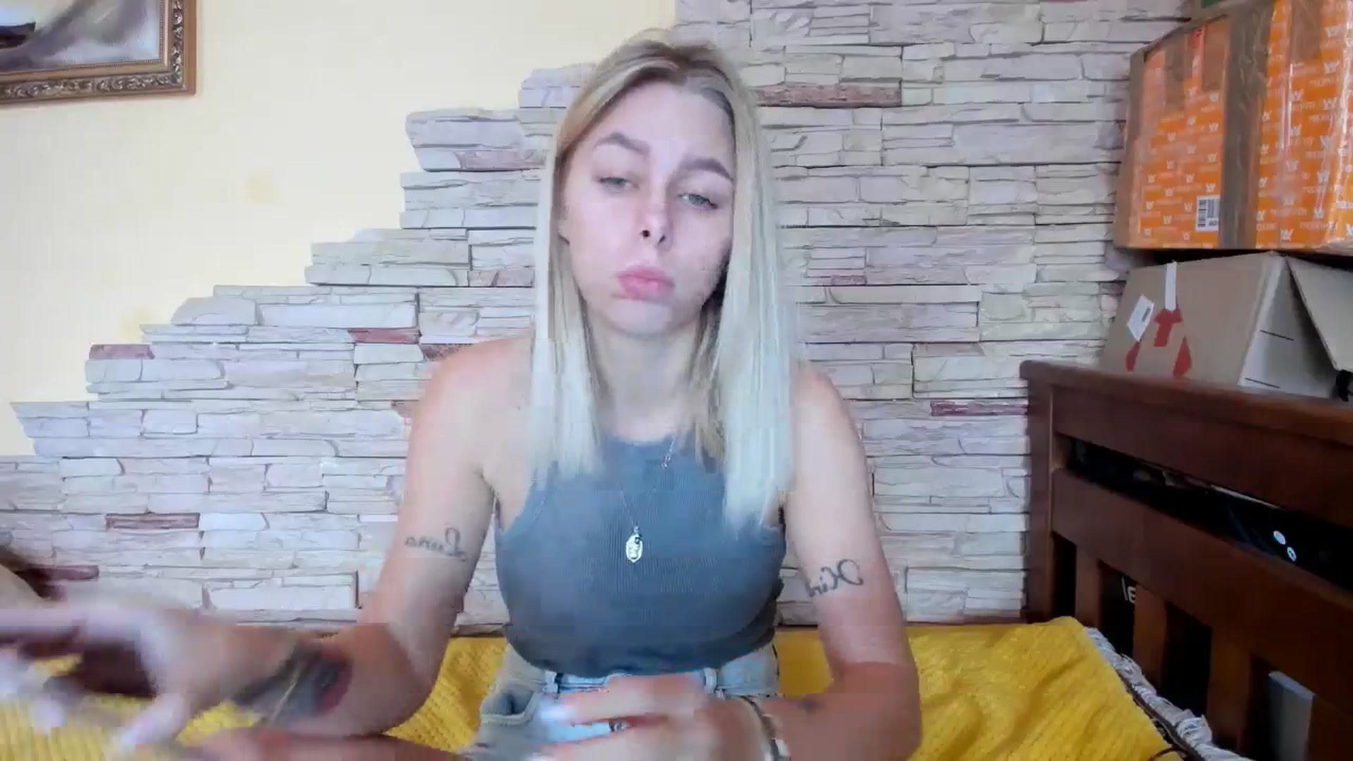 Gallery image thumbnail from YourPupsik's myfreecams stream on, 12/11/2023, 10:38 image 2 of 20