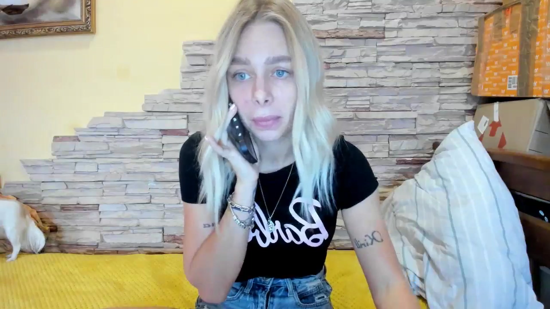 Gallery image thumbnail from YourPupsik's myfreecams stream on, 12/13/2023, 12:39 image 5 of 20