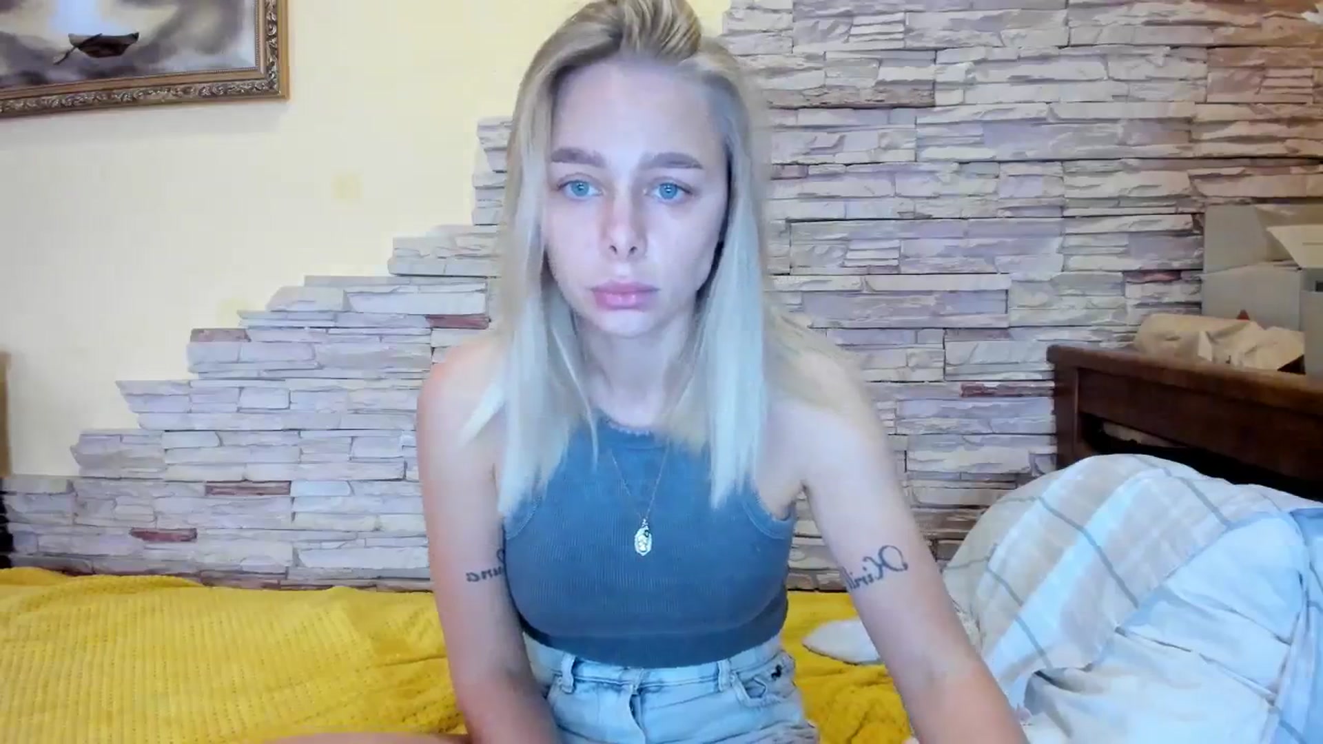 Gallery image thumbnail from YourPupsik's myfreecams stream on, 12/17/2023, 12:42 image 8 of 20