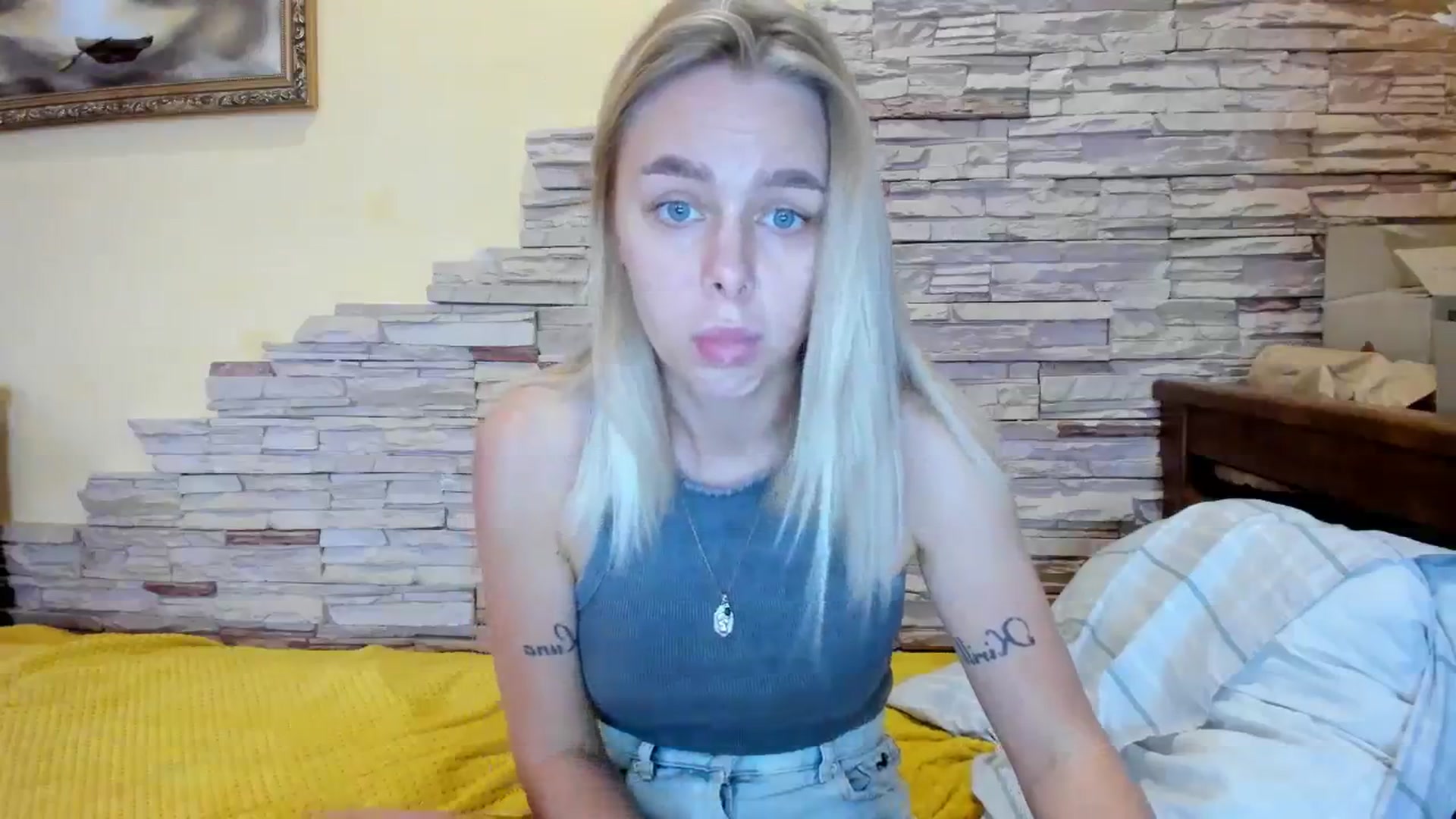 Gallery image thumbnail from YourPupsik's myfreecams stream on, 12/17/2023, 12:42 image 13 of 20