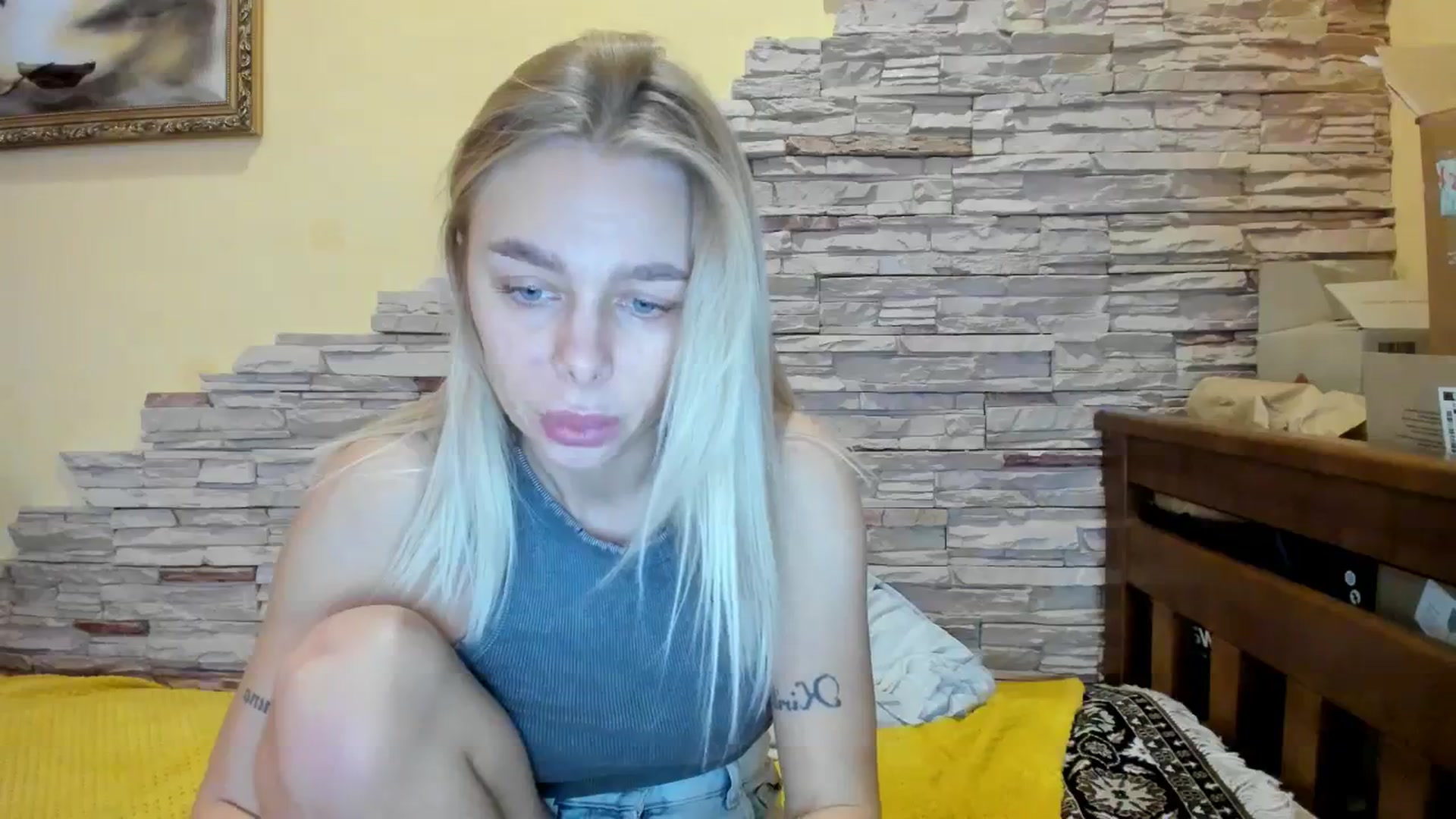 Gallery image thumbnail from YourPupsik's myfreecams stream on, 12/17/2023, 13:44 image 4 of 20