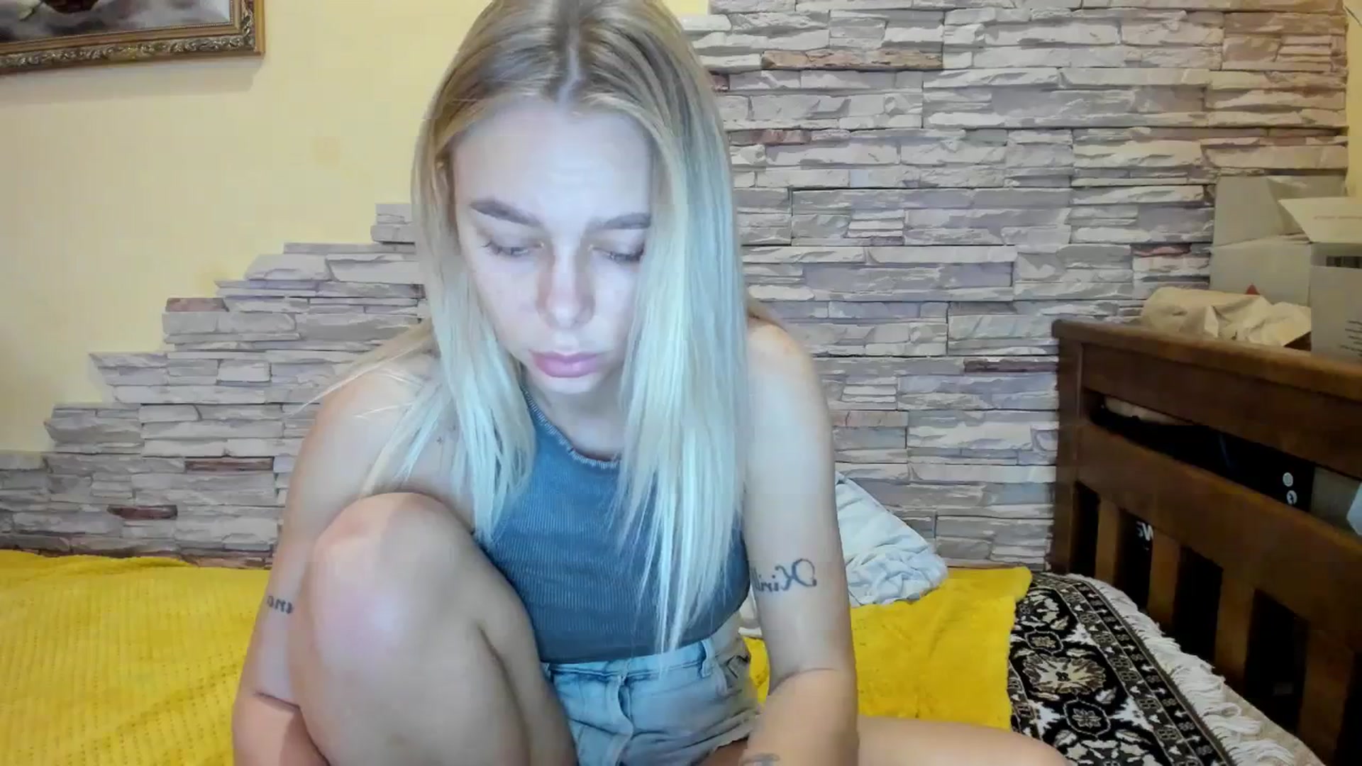 Gallery image thumbnail from YourPupsik's myfreecams stream on, 12/17/2023, 13:44 image 13 of 20