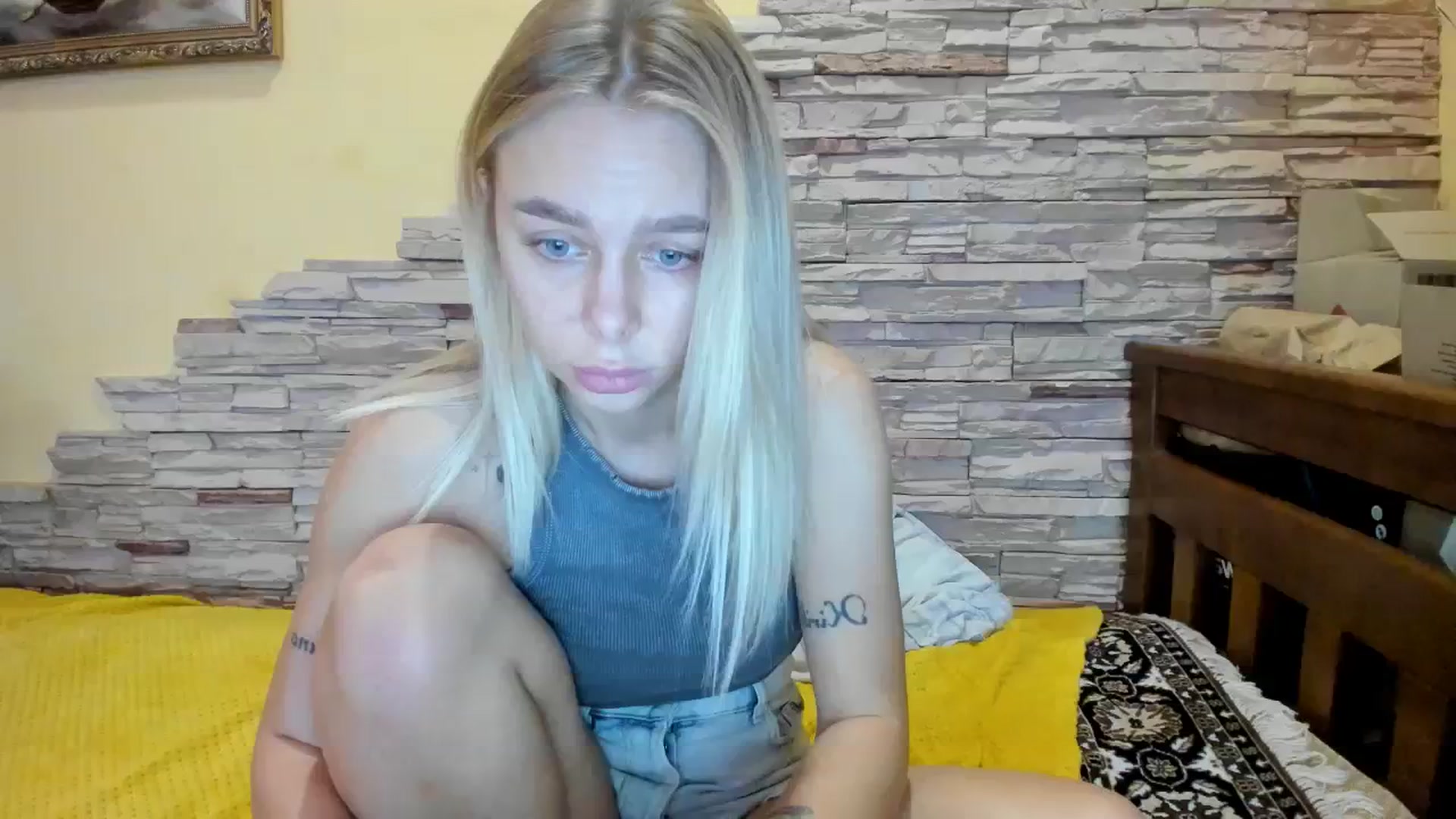 Gallery image thumbnail from YourPupsik's myfreecams stream on, 12/17/2023, 13:44 image 11 of 20