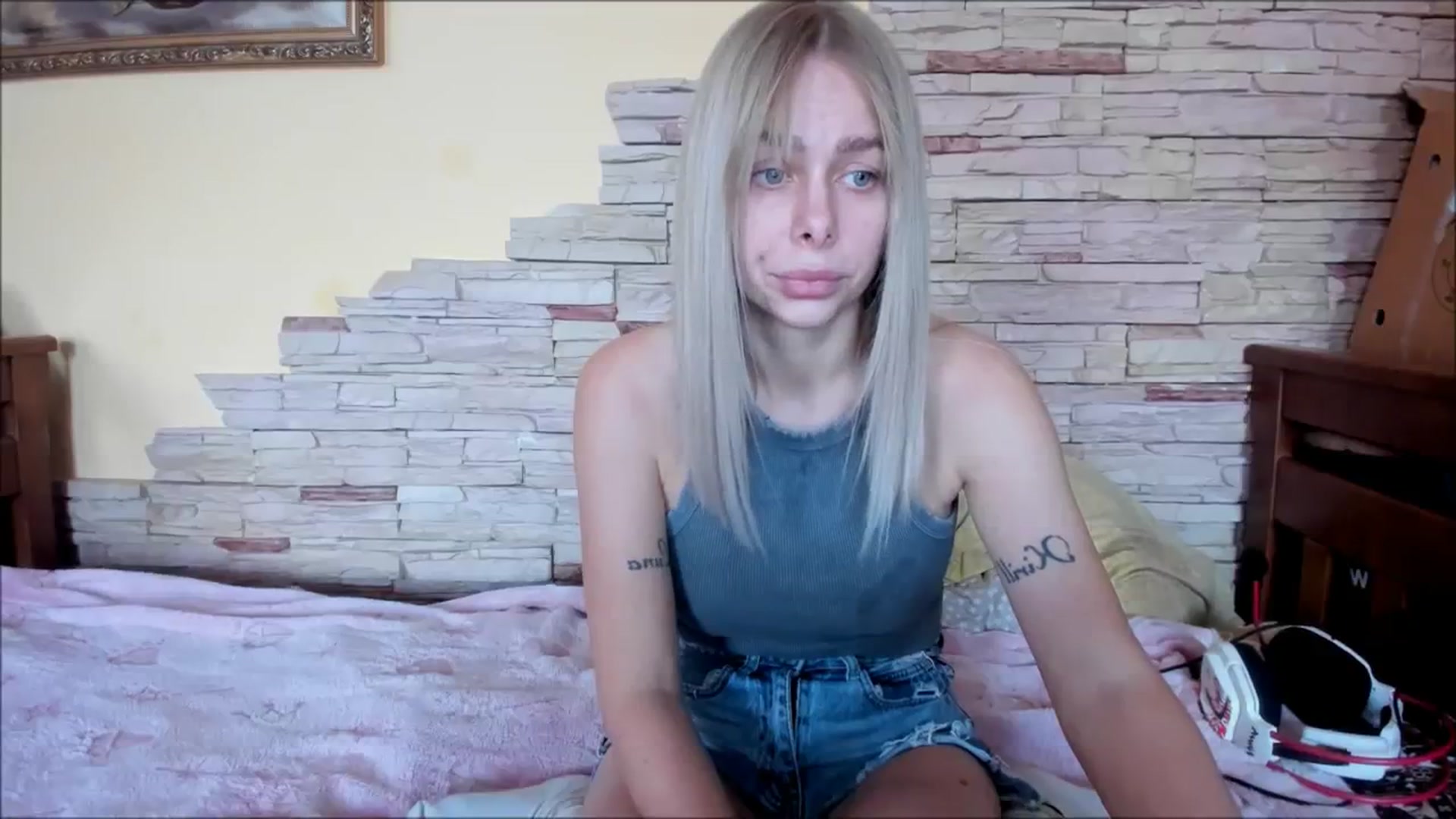 Gallery image thumbnail from YourPupsik's myfreecams stream on, 01/23/2024, 09:49 image 10 of 20