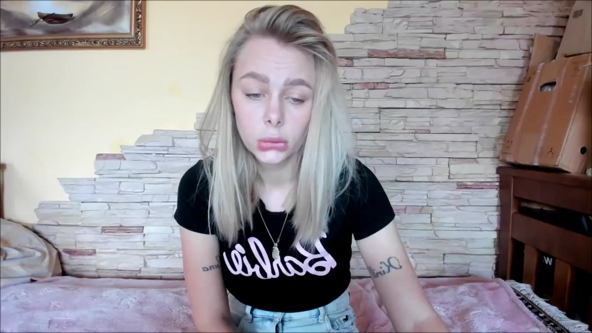 Gallery image thumbnail from YourPupsik's myfreecams stream on, 02/09/2024, 12:20 image 10 of 20