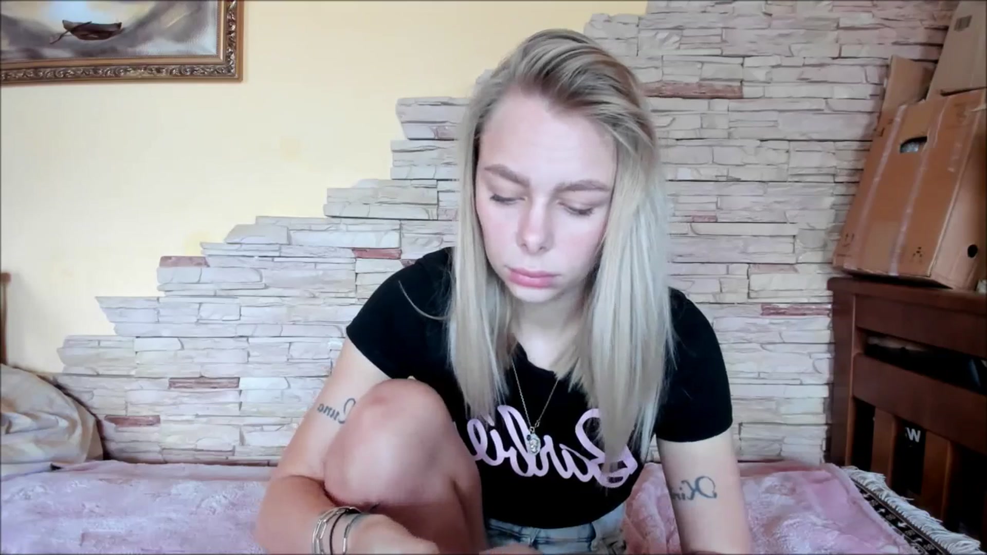 Gallery image thumbnail from YourPupsik's myfreecams stream on, 02/09/2024, 12:20 image 15 of 20