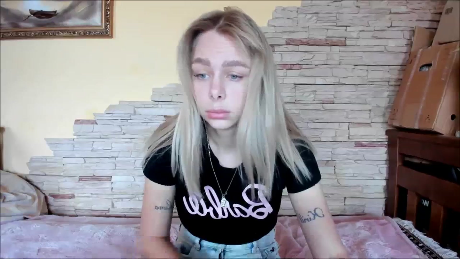 Gallery image thumbnail from YourPupsik's myfreecams stream on, 02/09/2024, 12:20 image 3 of 20