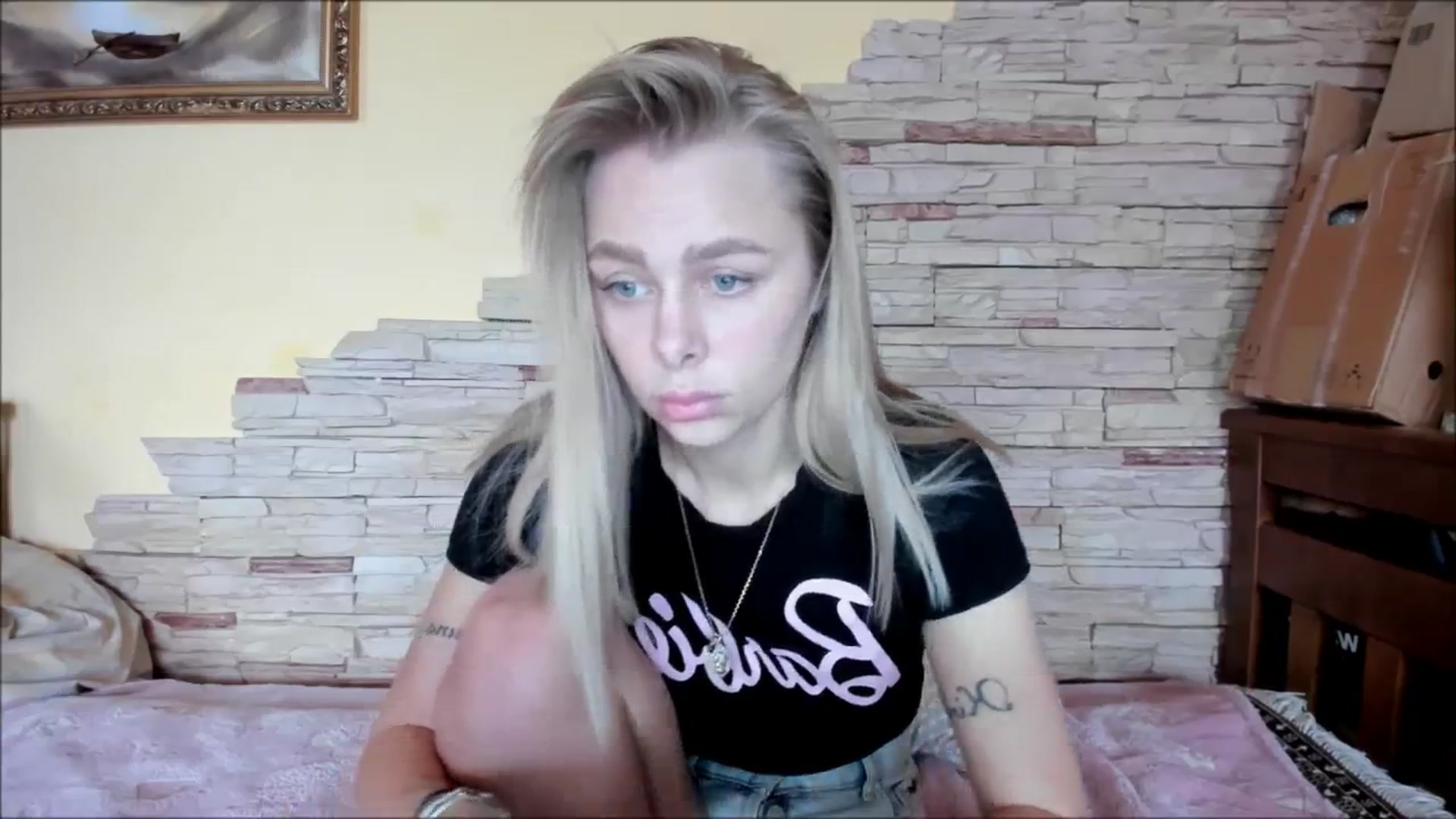 Gallery image thumbnail from YourPupsik's myfreecams stream on, 02/09/2024, 13:25 image 8 of 20