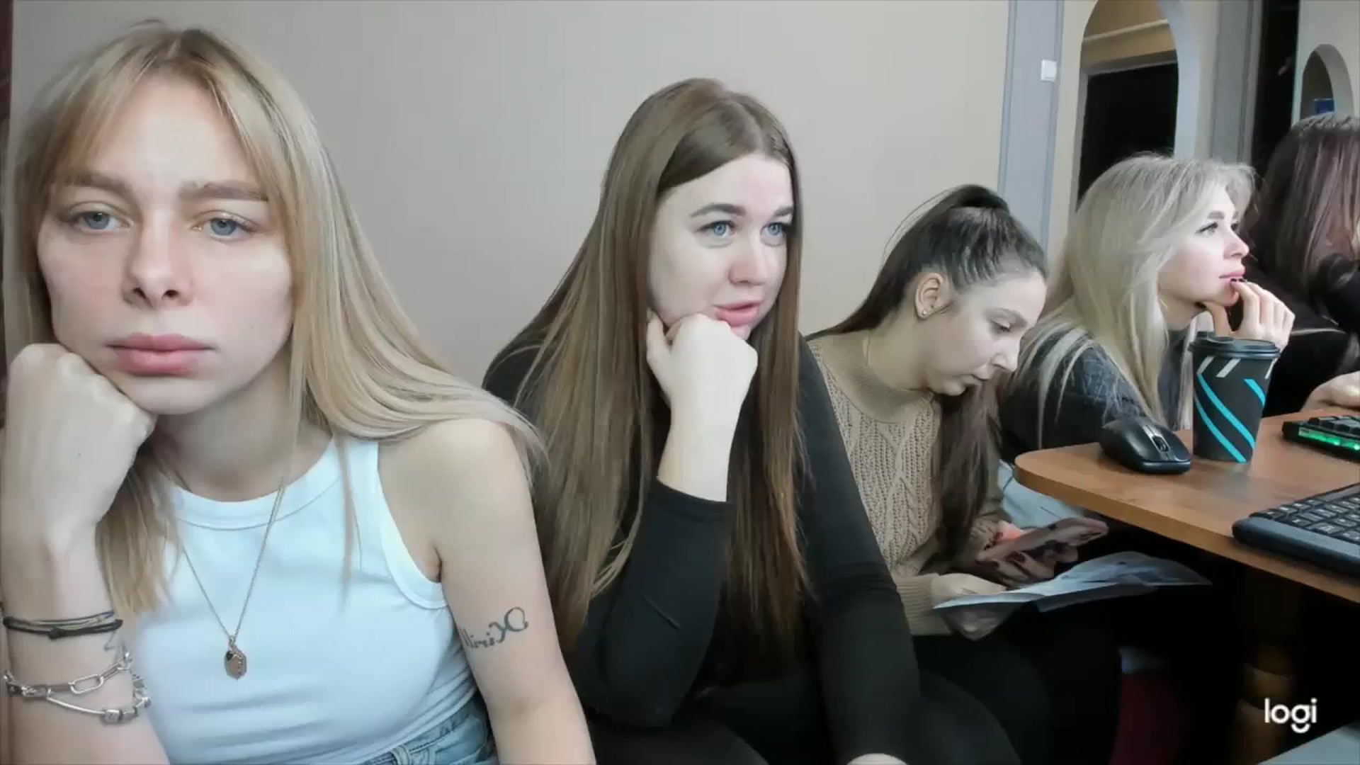 Gallery image thumbnail from YourPupsik's myfreecams stream on, 03/15/2024, 10:26 image 6 of 20