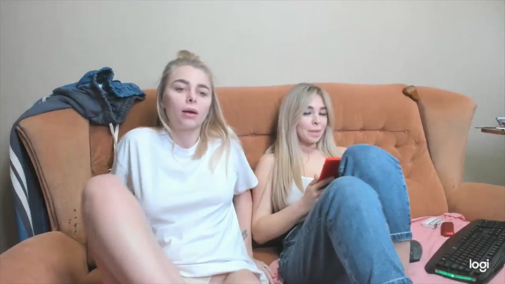 Gallery image thumbnail from YourPupsik's myfreecams stream on, 03/16/2024, 13:00 image 20 of 20