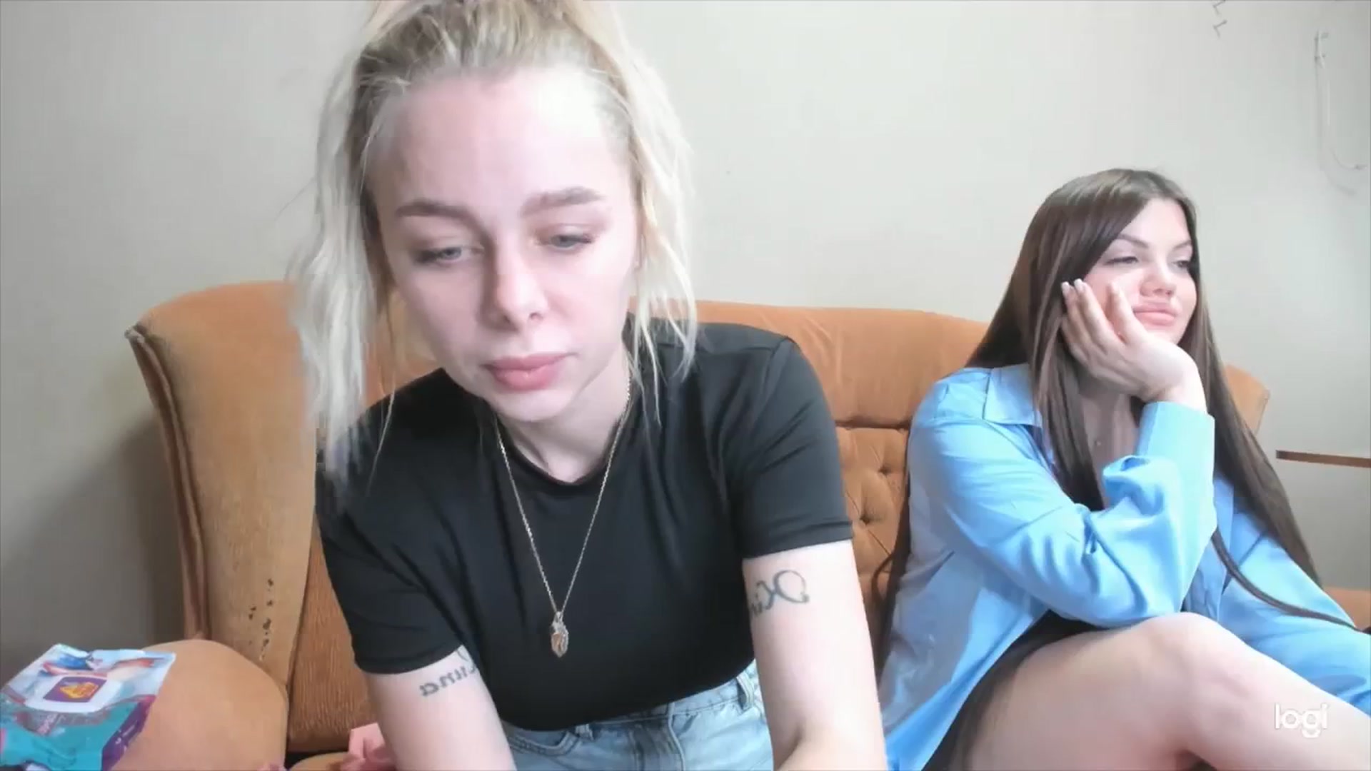 Gallery image thumbnail from YourPupsik's myfreecams stream on, 04/09/2024, 10:24 image 7 of 20