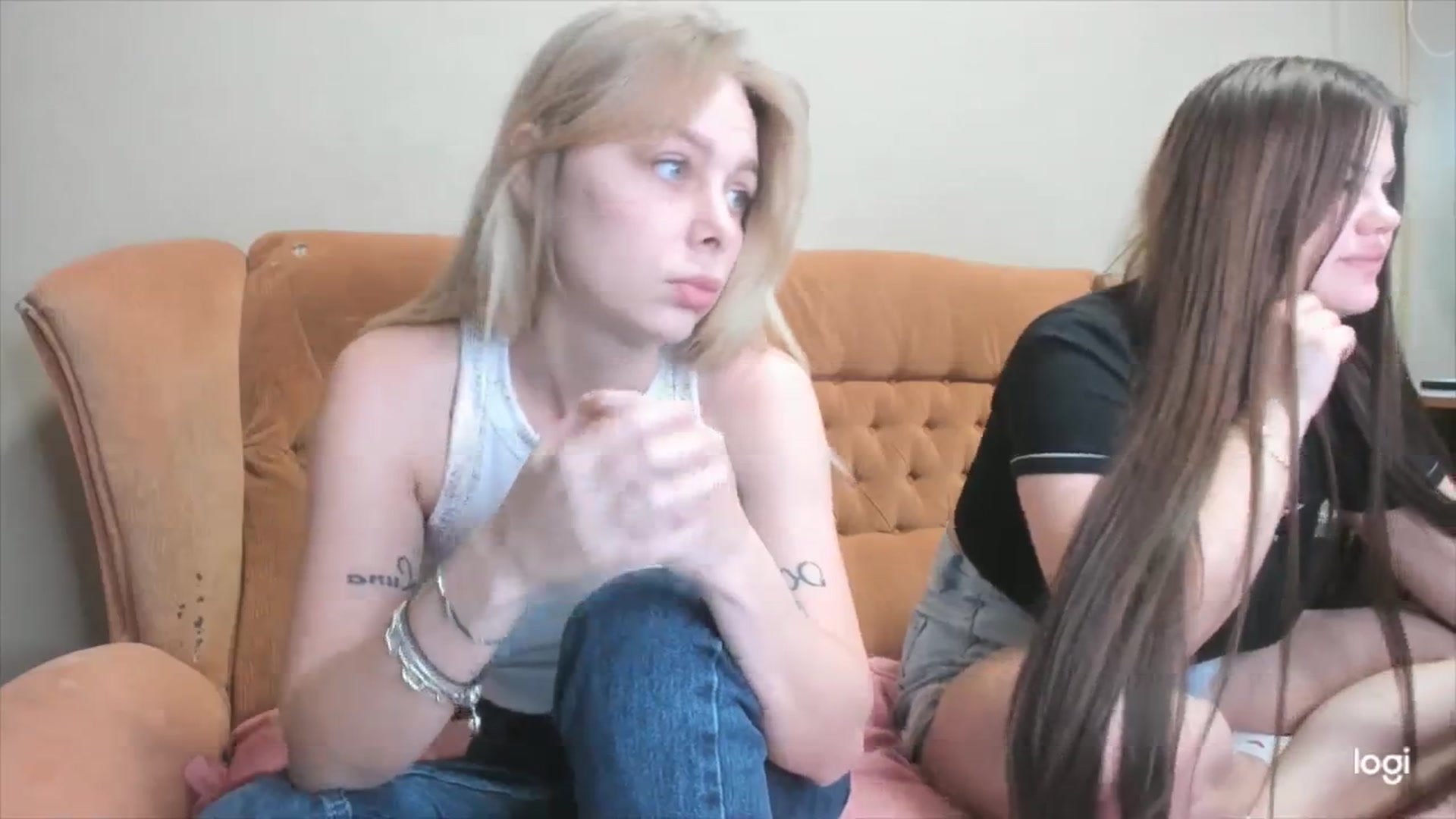 Gallery image thumbnail from YourPupsik's myfreecams stream on, 04/10/2024, 12:31 image 7 of 20