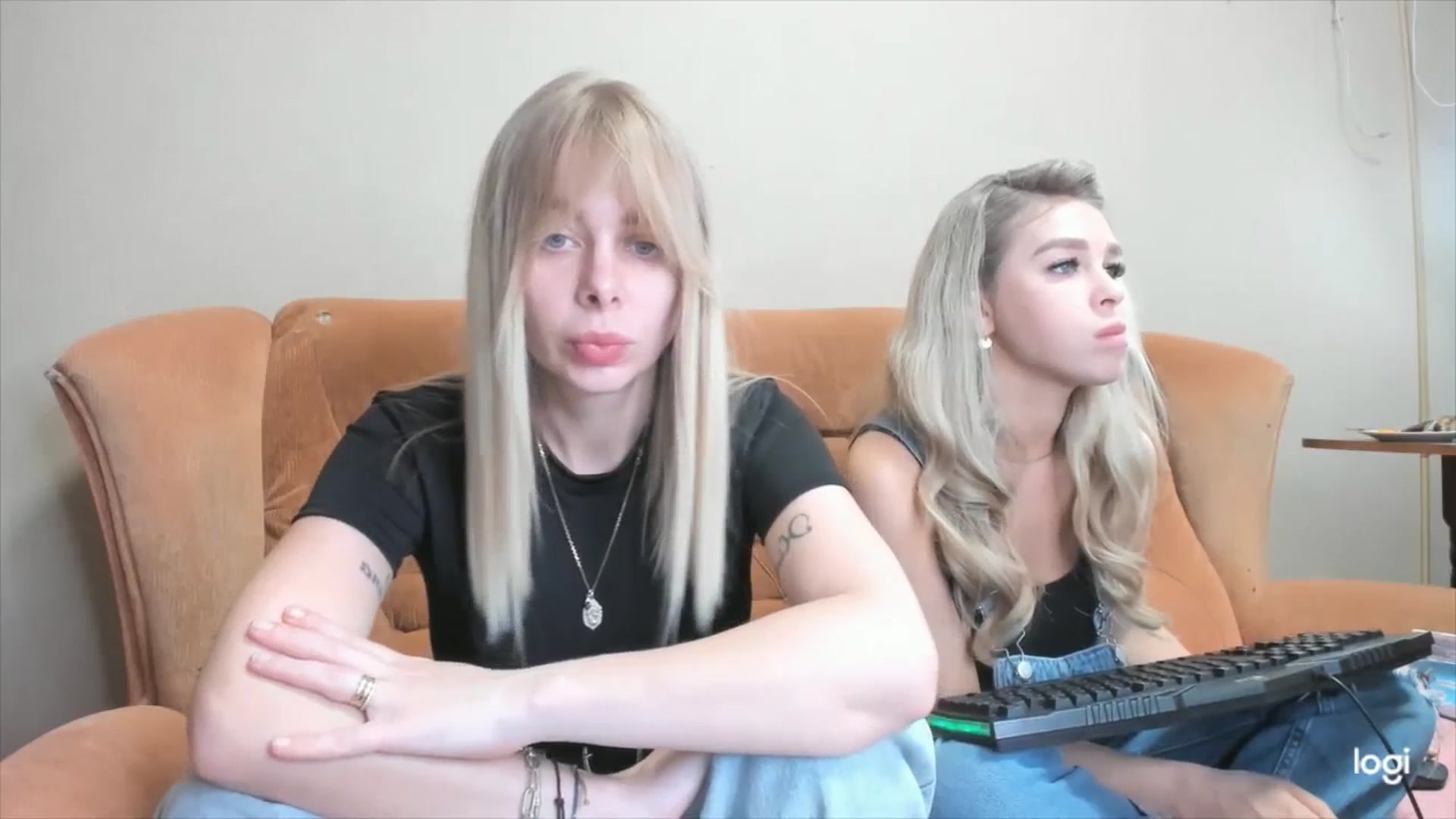 Gallery image thumbnail from YourPupsik's myfreecams stream on, 04/11/2024, 11:18 image 19 of 20