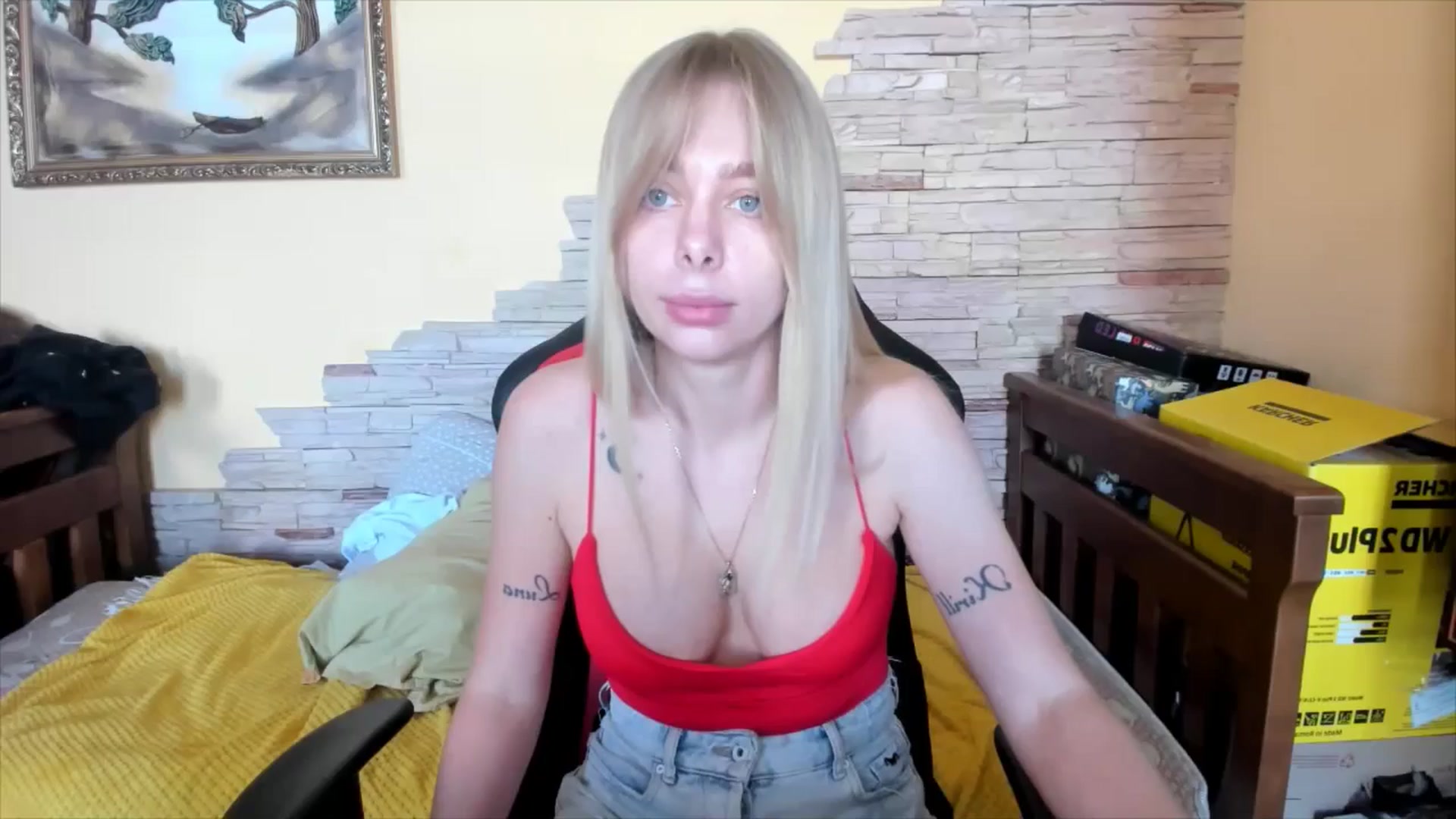 Gallery image thumbnail from YourPupsik's myfreecams stream on, 04/20/2024, 09:55 image 1 of 20