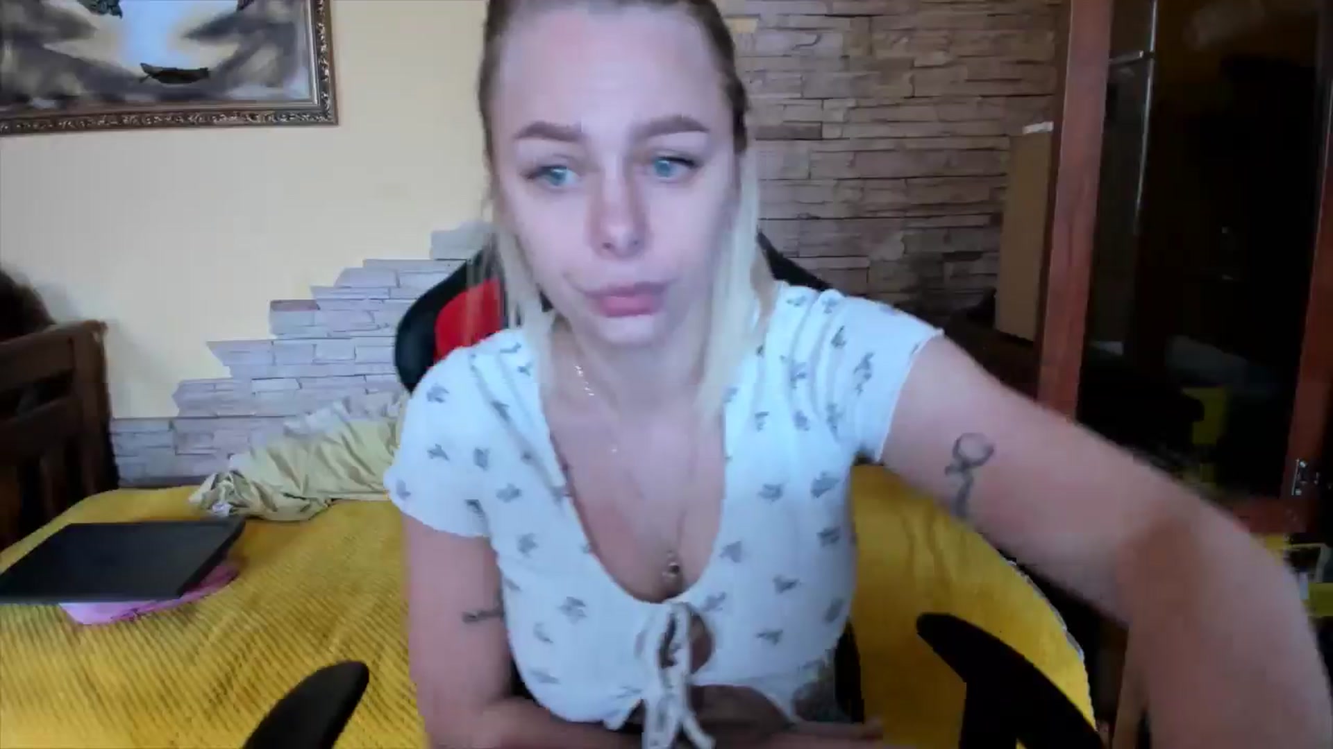 Gallery image thumbnail from YourPupsik's myfreecams stream on, 04/27/2024, 11:49 image 7 of 20