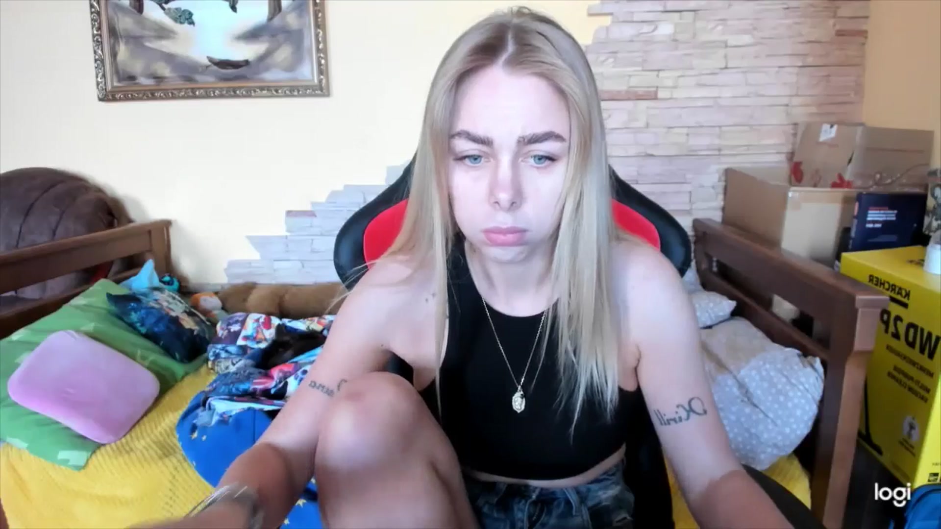 Gallery image thumbnail from YourPupsik's myfreecams stream on, 05/03/2024, 09:23 image 5 of 20