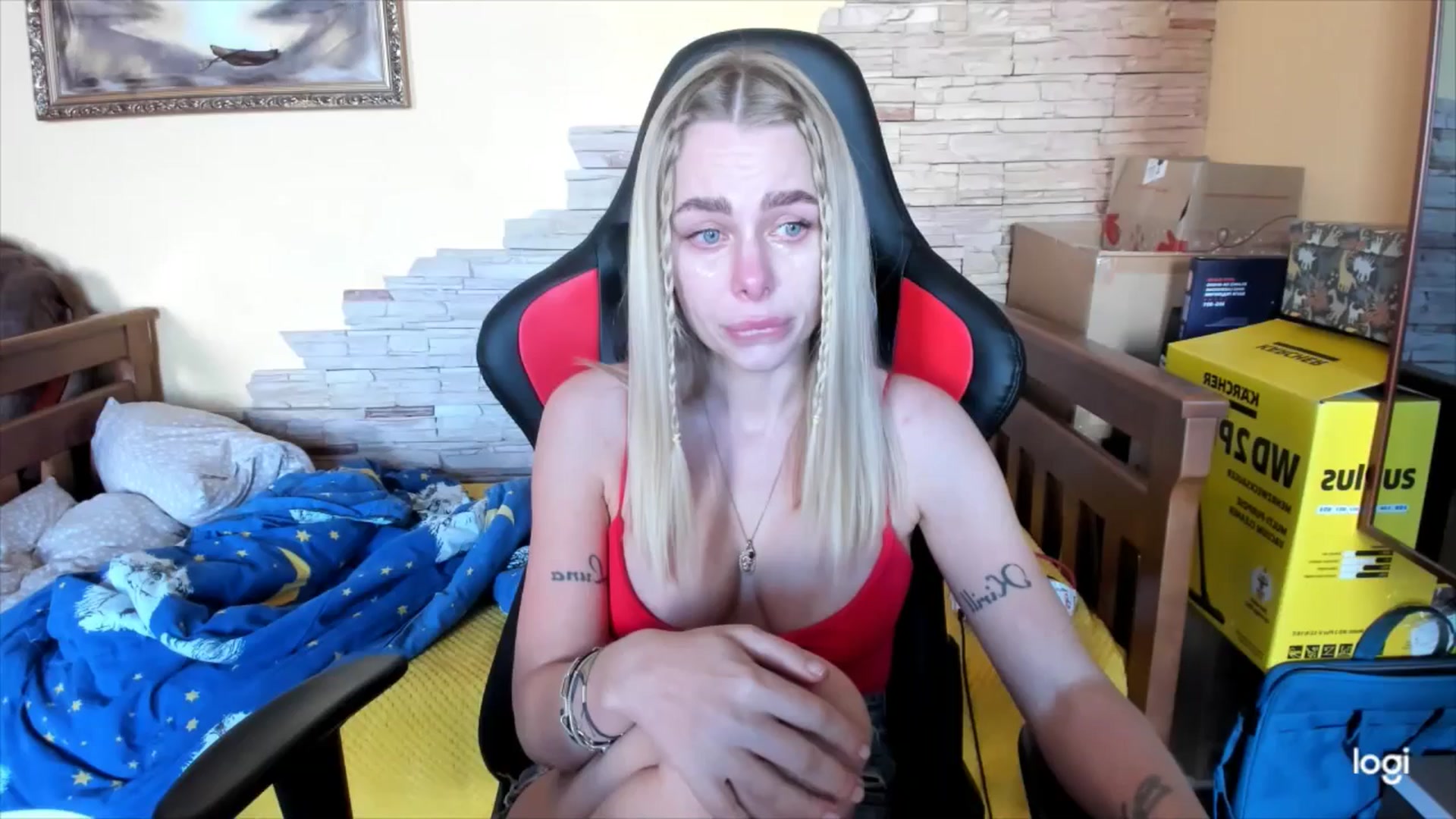 Gallery image thumbnail from YourPupsik's myfreecams stream on, 05/05/2024, 09:58 image 4 of 20