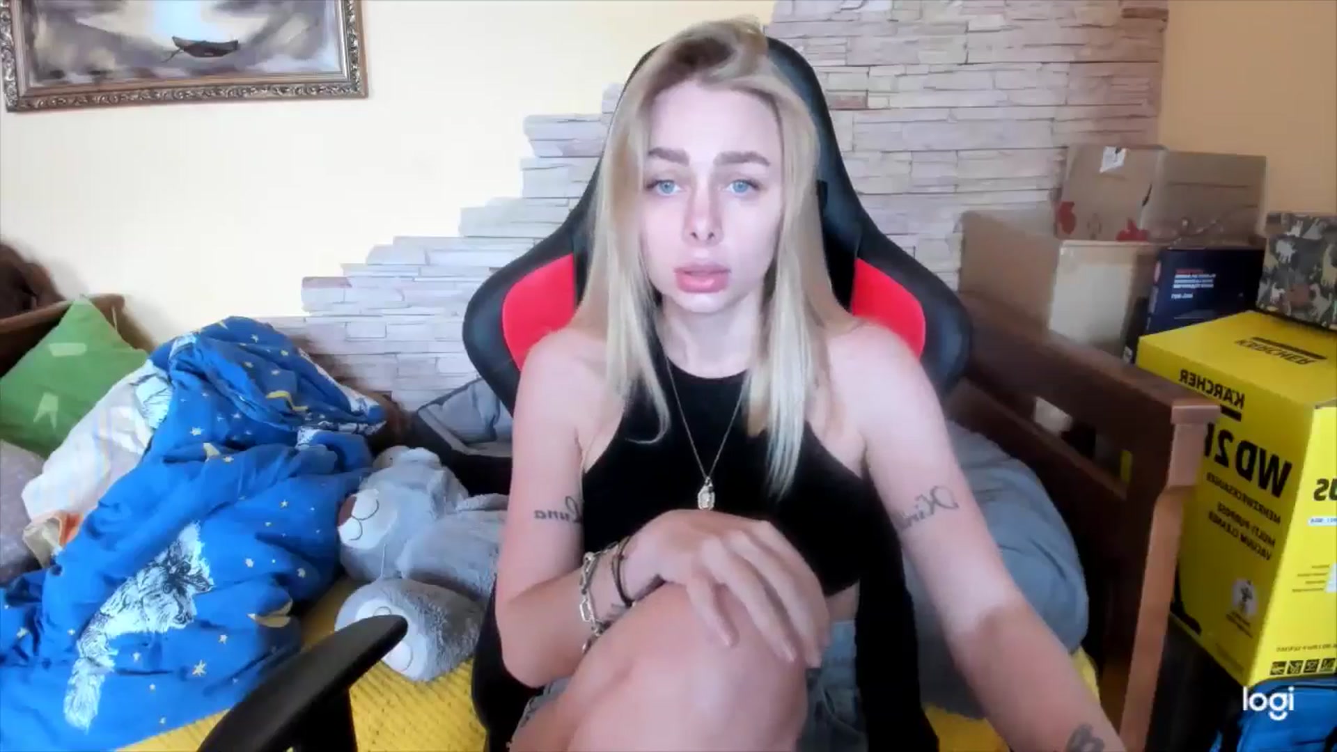 Gallery image thumbnail from YourPupsik's myfreecams stream on, 05/07/2024, 10:59 image 2 of 20
