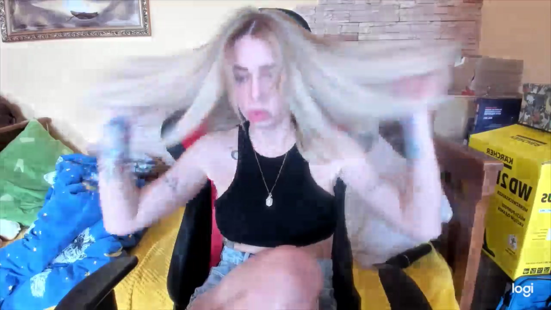 Gallery image thumbnail from YourPupsik's myfreecams stream on, 05/07/2024, 11:27 image 6 of 20