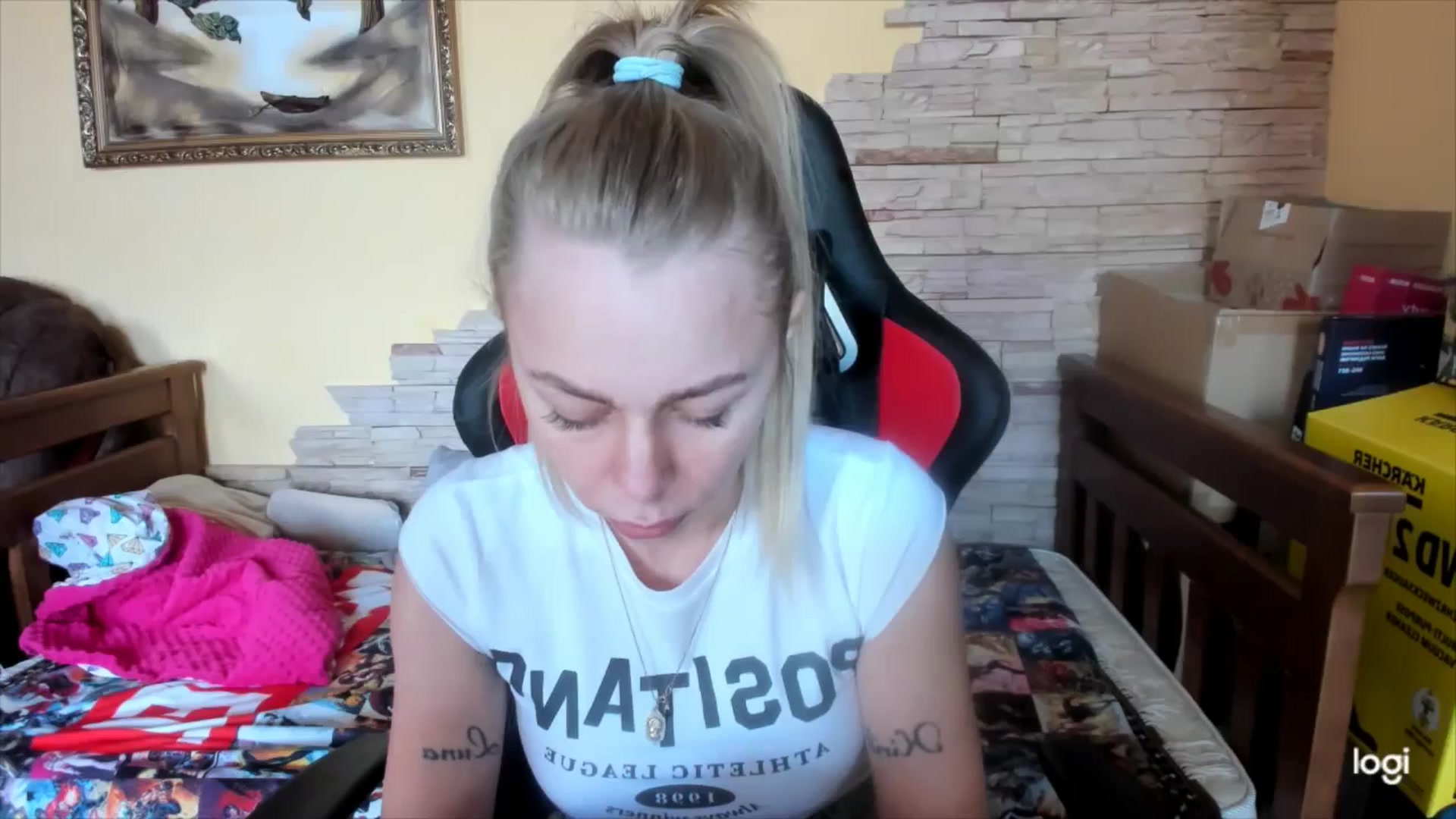 Gallery image thumbnail from YourPupsik's myfreecams stream on, 05/13/2024, 09:15 image 18 of 20