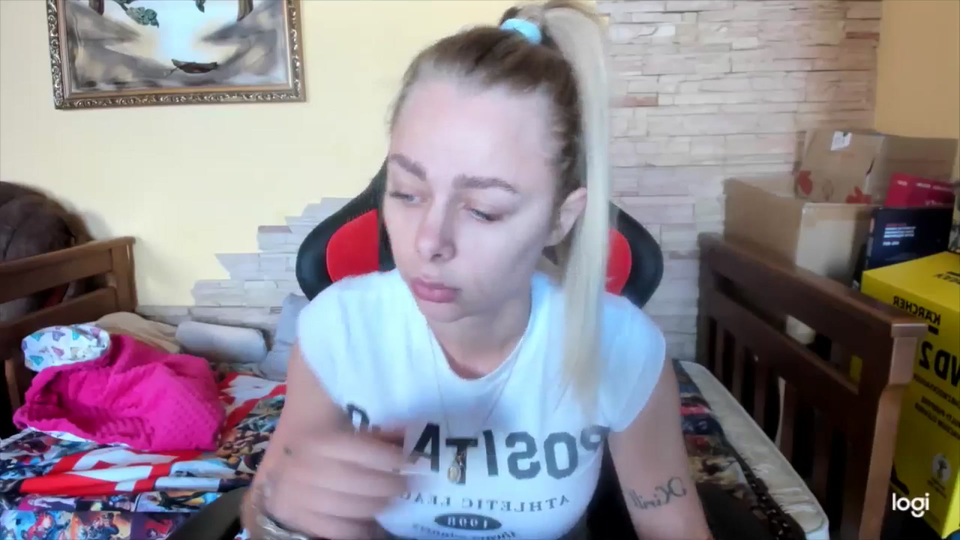 Gallery image thumbnail from YourPupsik's myfreecams stream on, 05/13/2024, 09:15 image 12 of 20