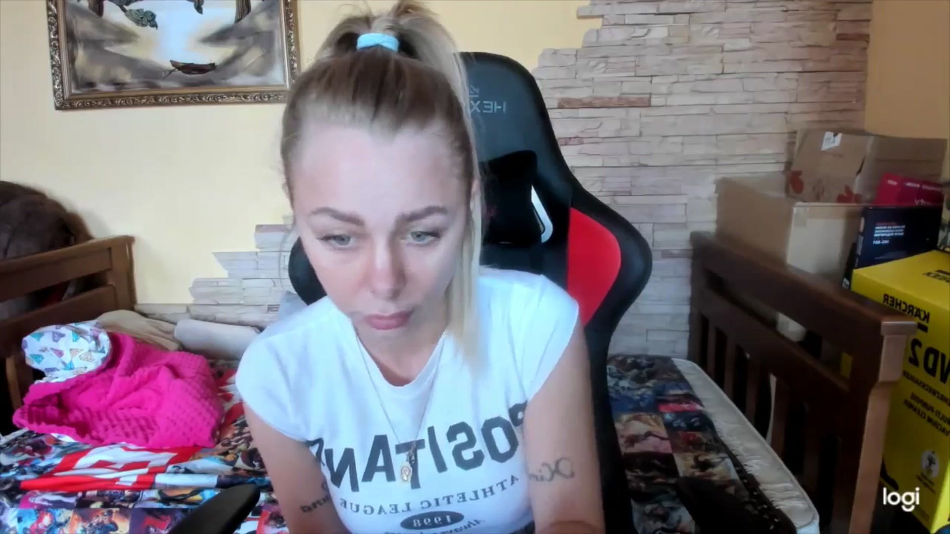 Gallery image thumbnail from YourPupsik's myfreecams stream on, 05/13/2024, 09:15 image 15 of 20