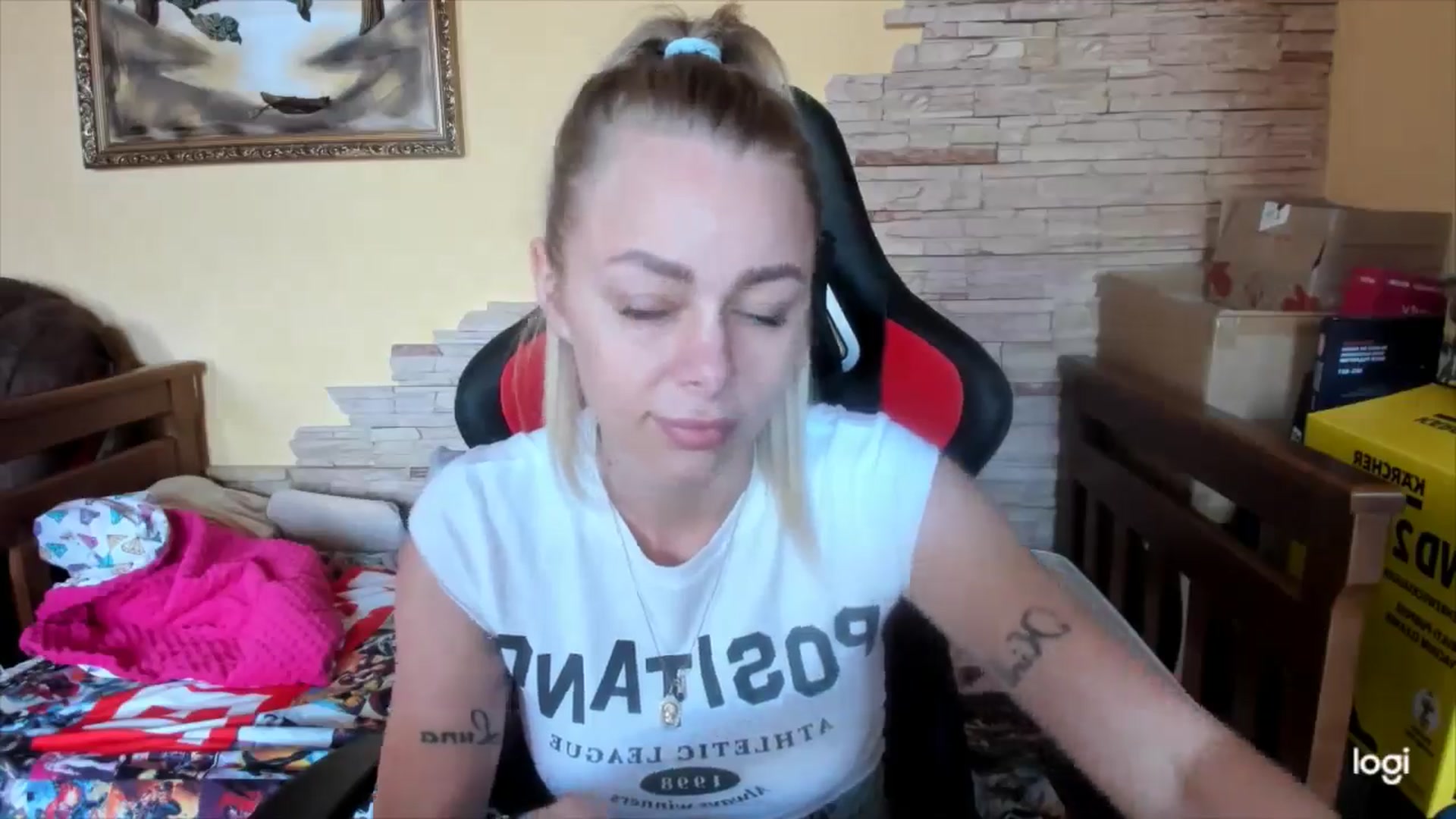 Gallery image thumbnail from YourPupsik's myfreecams stream on, 05/13/2024, 09:15 image 17 of 20