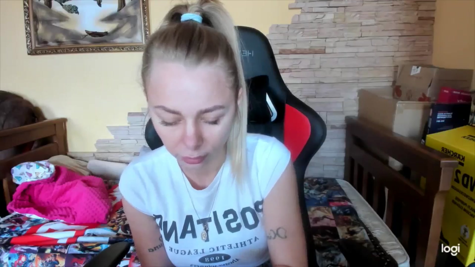 Gallery image thumbnail from YourPupsik's myfreecams stream on, 05/13/2024, 09:15 image 10 of 20