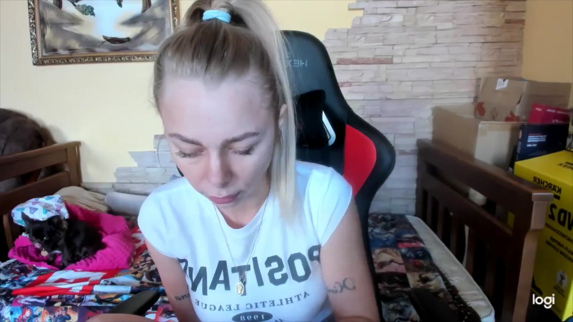 Gallery image thumbnail from YourPupsik's myfreecams stream on, 05/13/2024, 09:15 image 19 of 20
