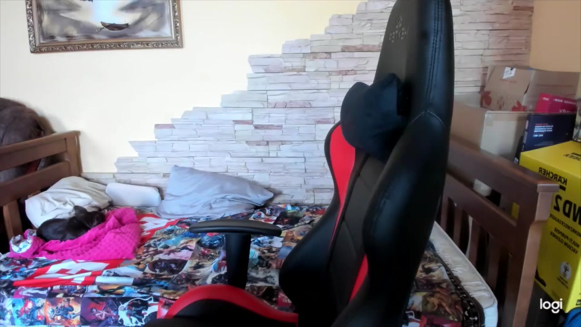 Gallery image thumbnail from YourPupsik's myfreecams stream on, 05/13/2024, 10:32 image 11 of 20