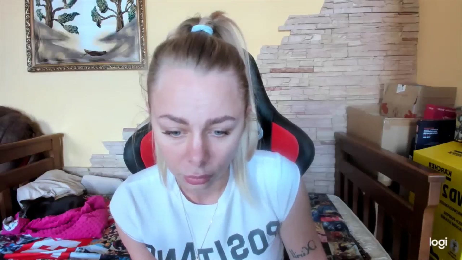 Gallery image thumbnail from YourPupsik's myfreecams stream on, 05/13/2024, 10:32 image 5 of 20