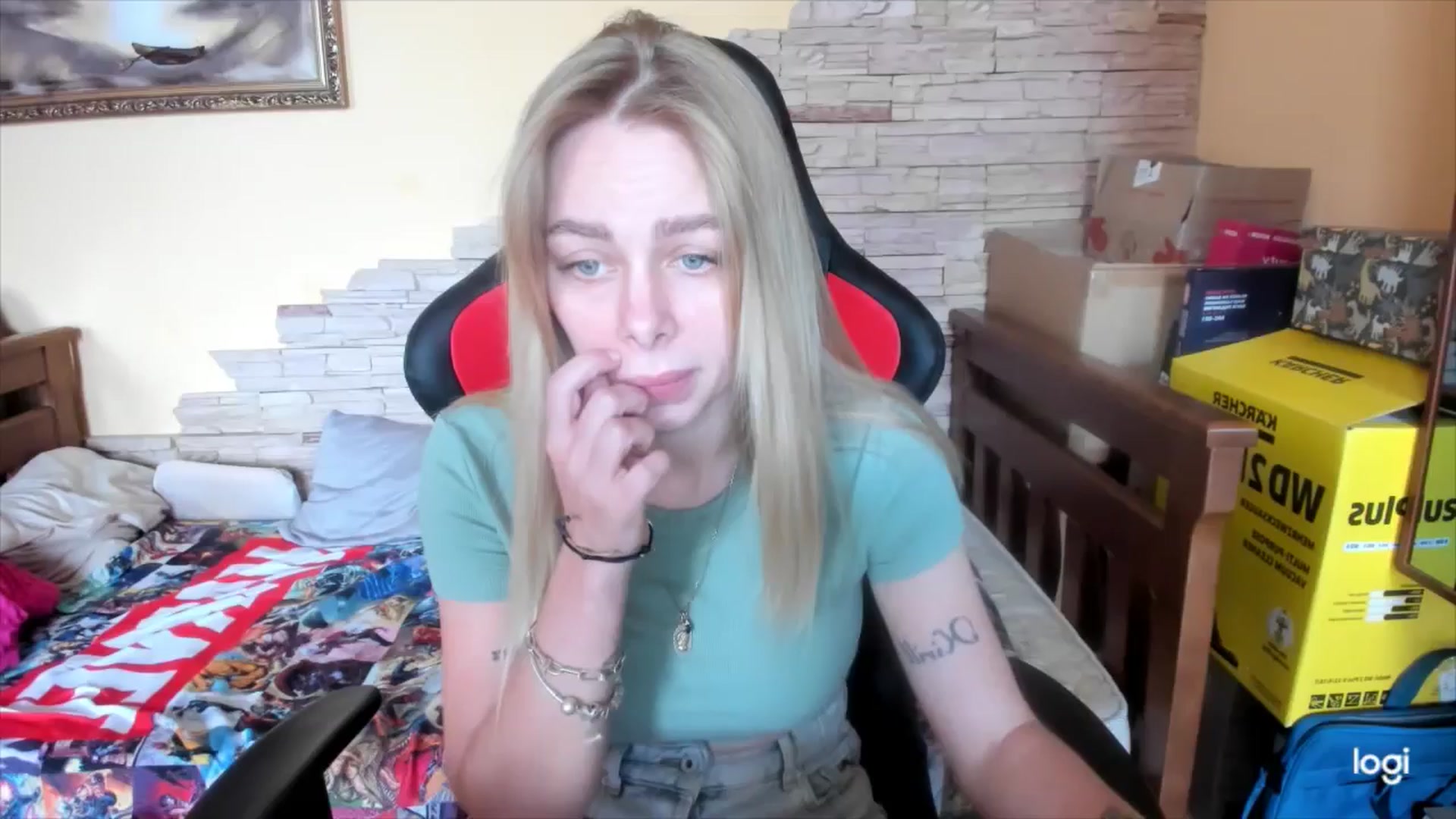 Gallery image thumbnail from YourPupsik's myfreecams stream on, 05/14/2024, 12:46 image 15 of 20