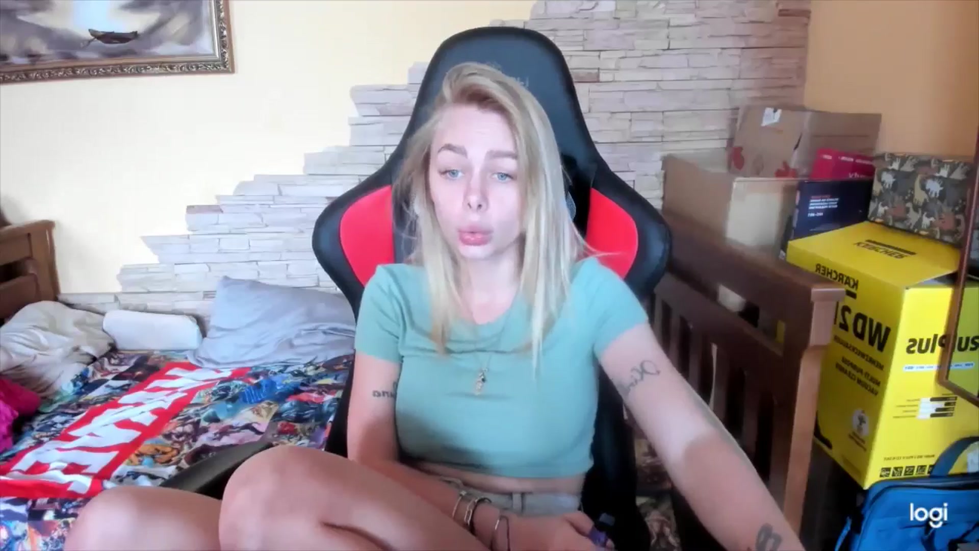 Gallery image thumbnail from YourPupsik's myfreecams stream on, 05/14/2024, 12:46 image 10 of 20